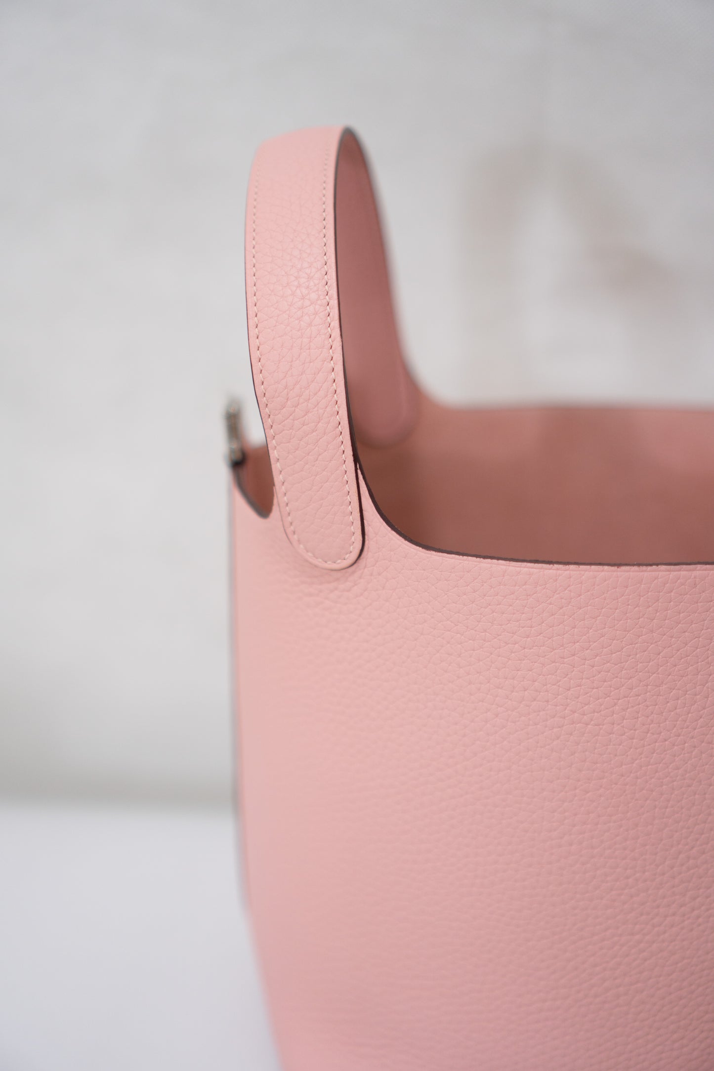 Picotin Lock 18 – Rose Sakura Clemence Leather with Palladium Hardware
