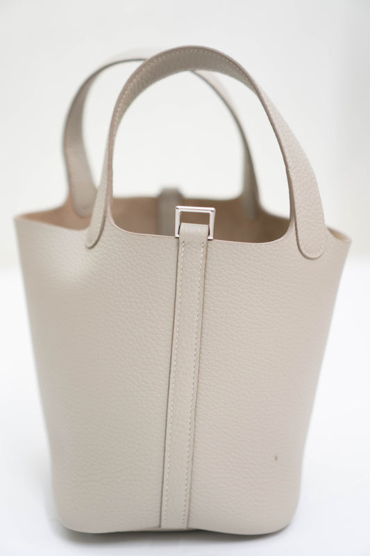 Pico 18 Beton in Clemence leather
