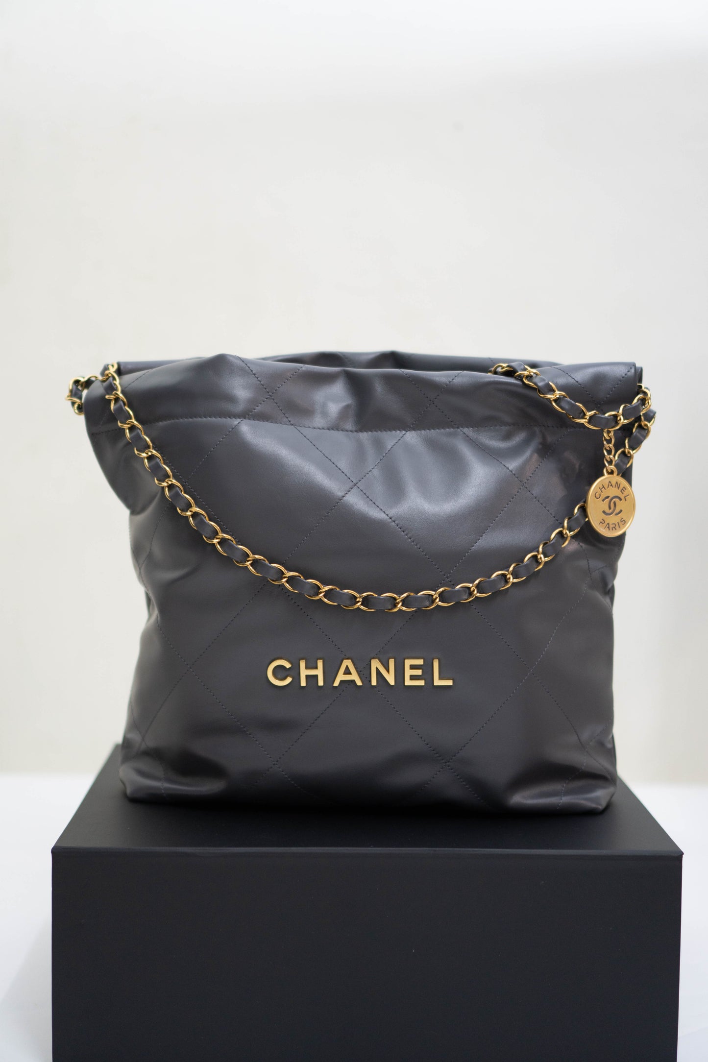 C22 in Shiny Calfskin Dark Grey (Small)