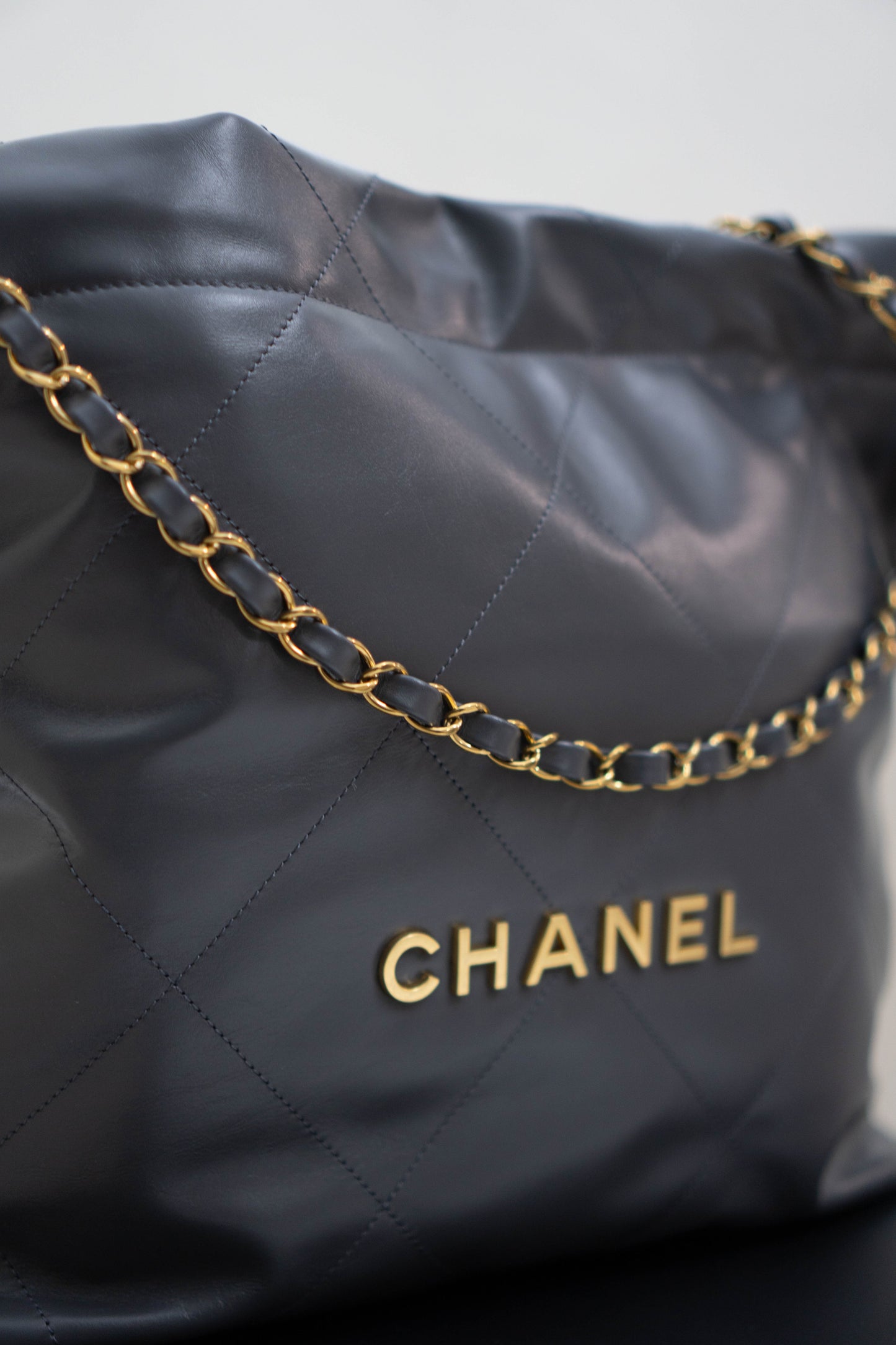 C22 in Shiny Calfskin Dark Grey (Small)