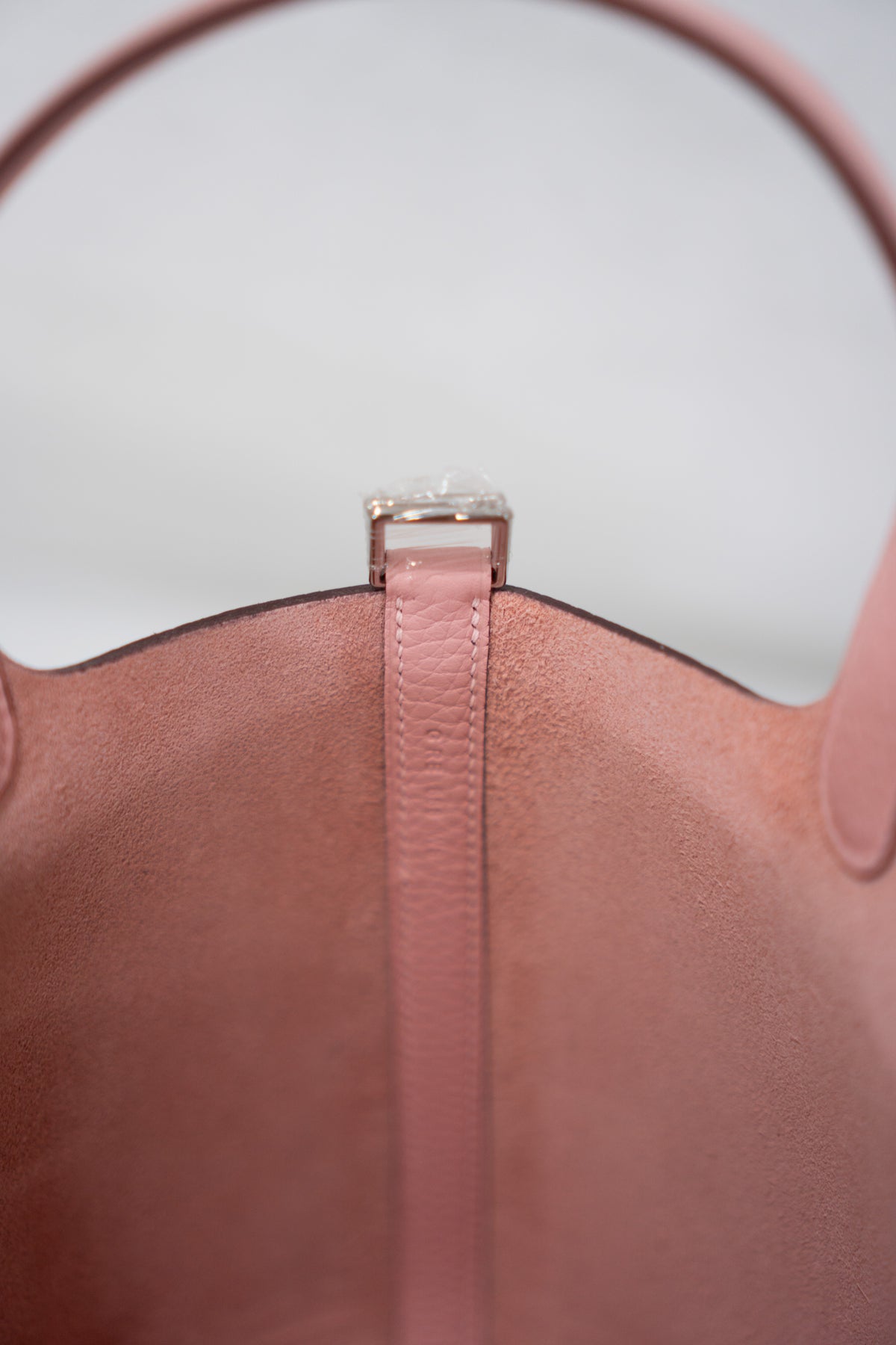 Picotin Lock 18 – Rose Sakura Clemence Leather with Palladium Hardware
