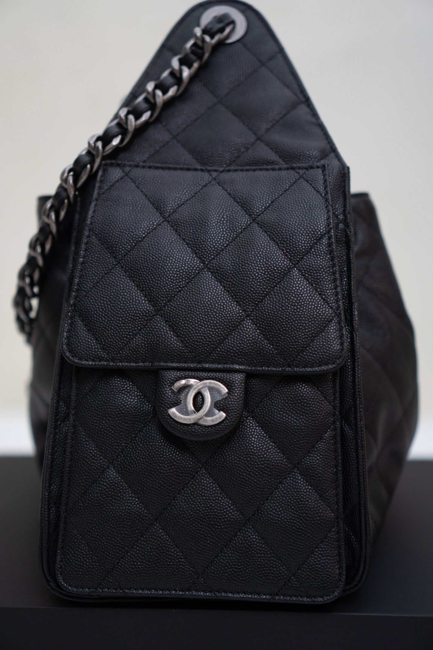 C25 Caviar Leather with Ruthenium-finish metal Size Small