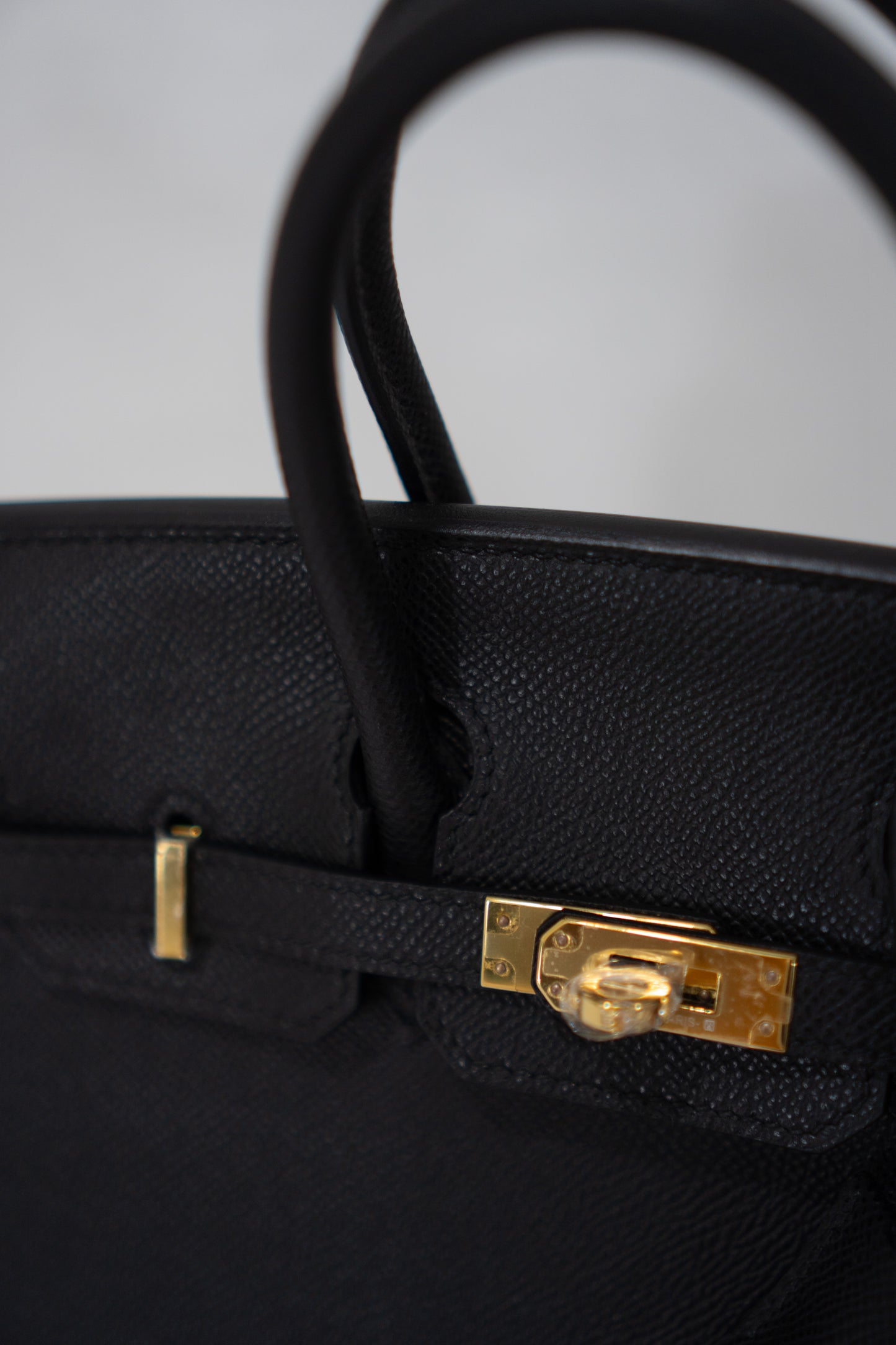 BK 25 – Black Epsom Leather with Gold Hardware