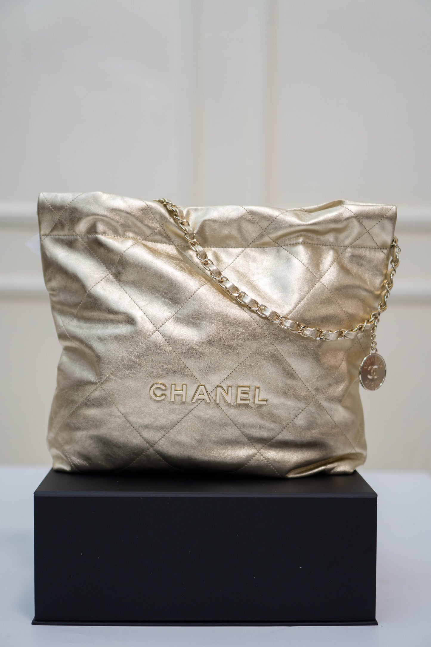 C22 Hobo Style (Small) metallic gold