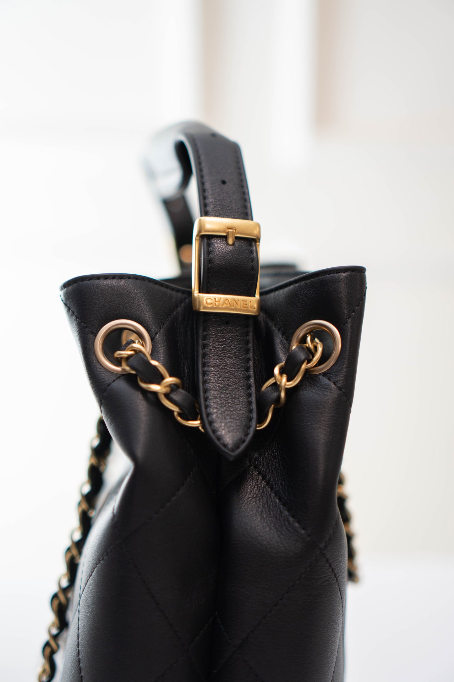 25A Shopping Tote in Durable Lambskin