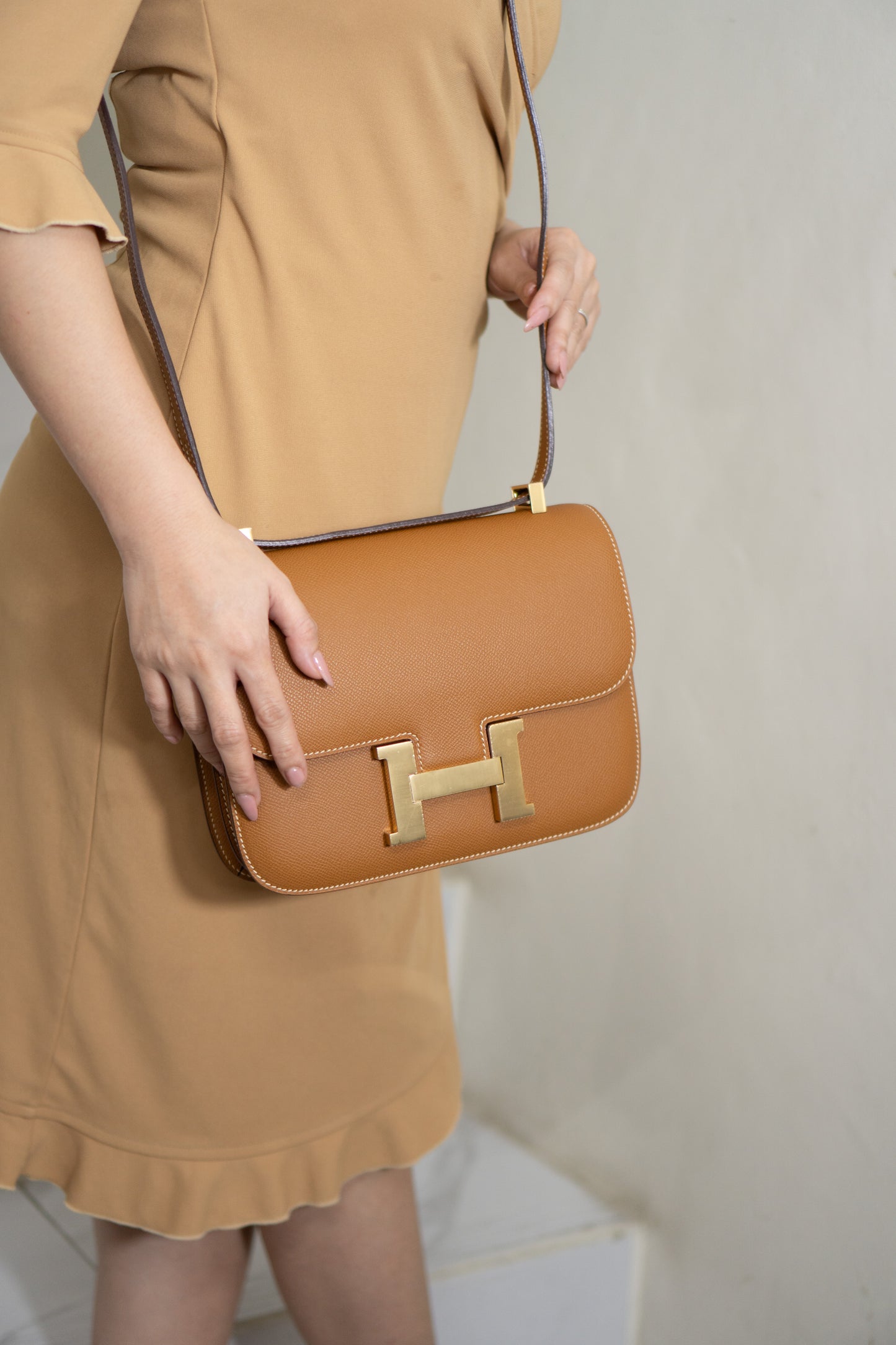 Constanc 23 – Gold Epsom Leather with Permabrass/Gold Hardware
