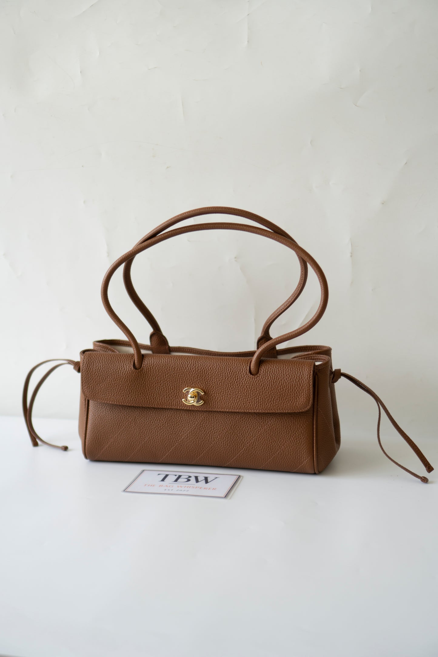 26S Urban Essential East West Shopping Flap – Camel Caviar