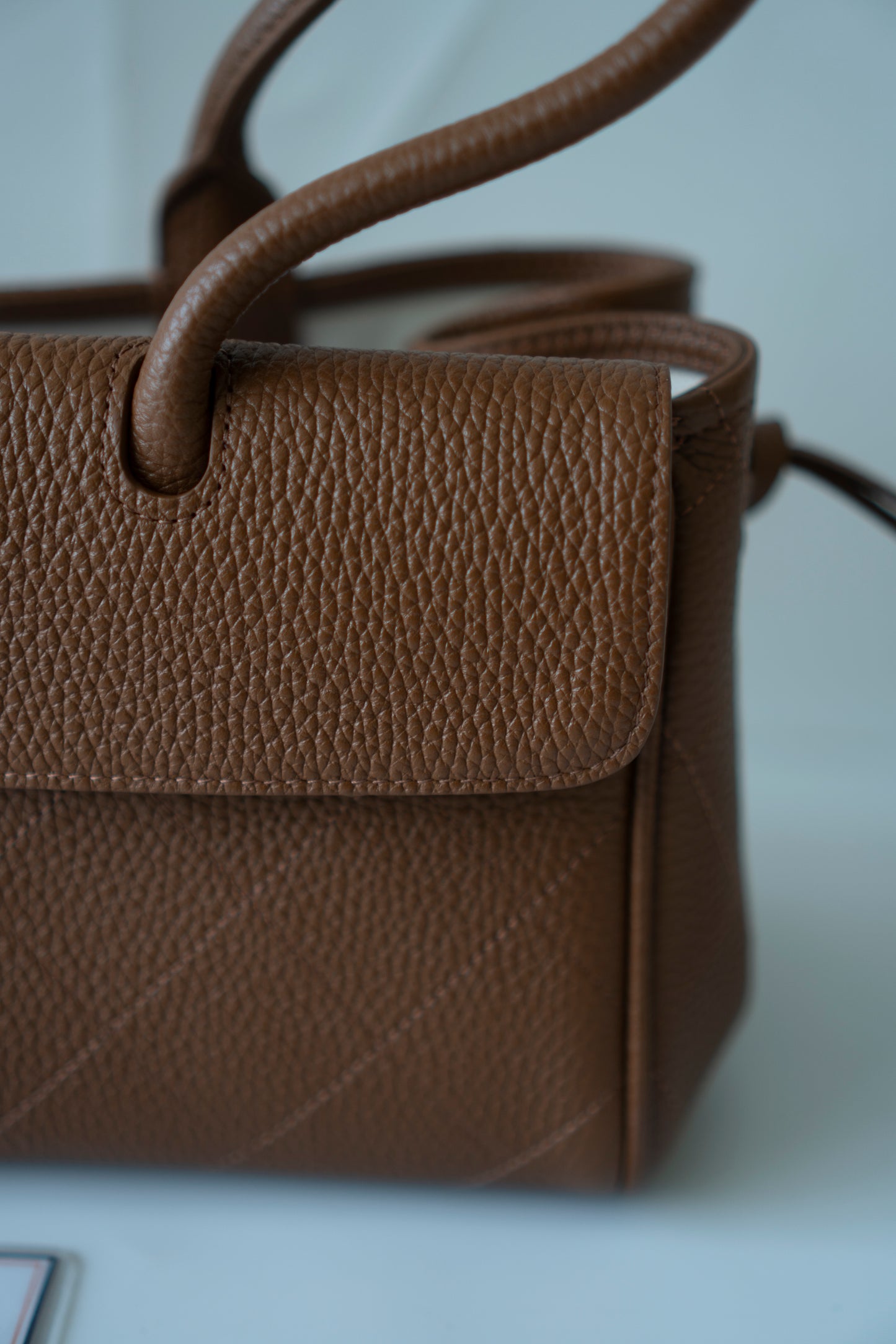 26S Urban Essential East West Shopping Flap – Camel Caviar