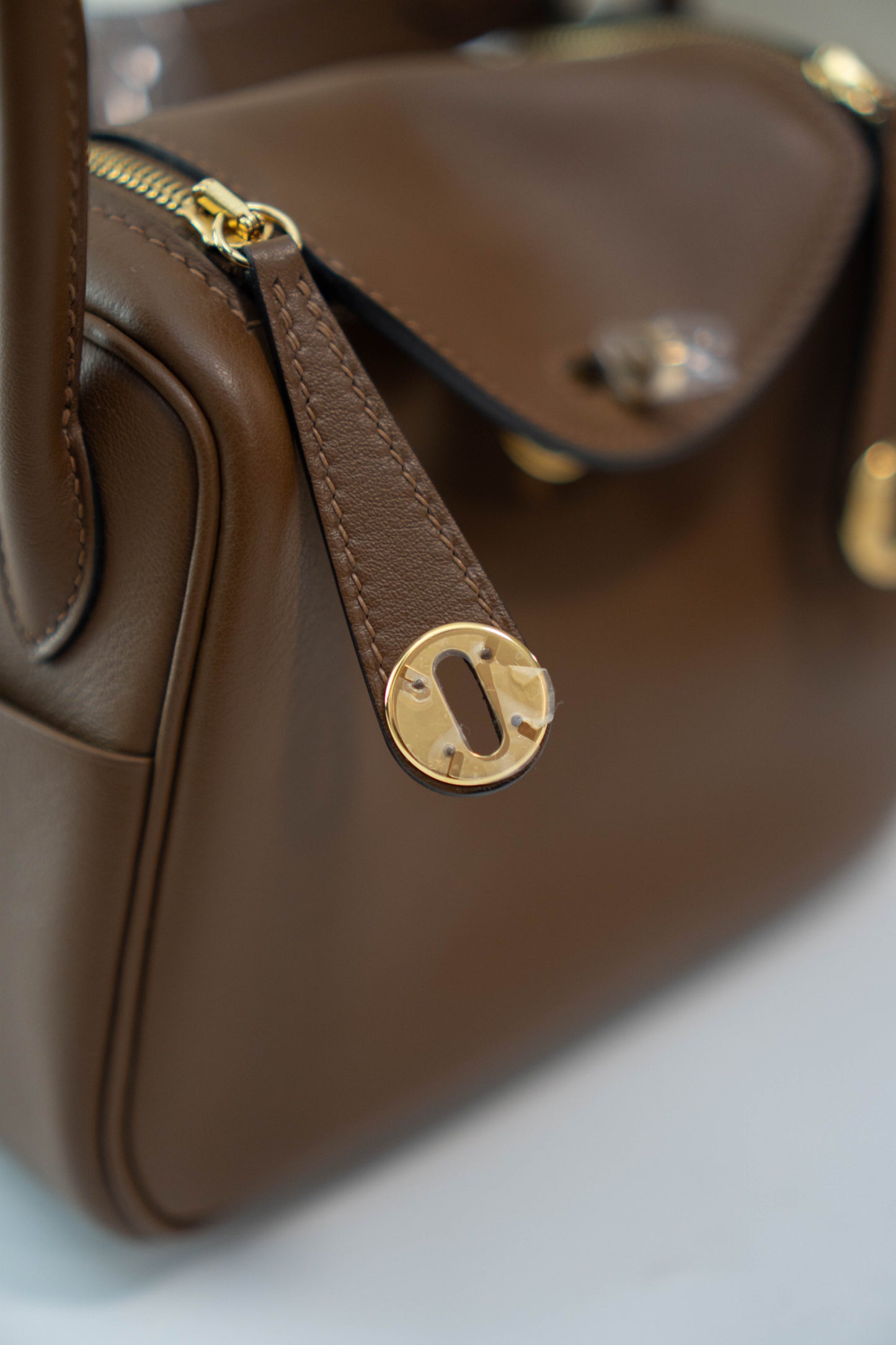 Mini Lind in Alezan Swift leather