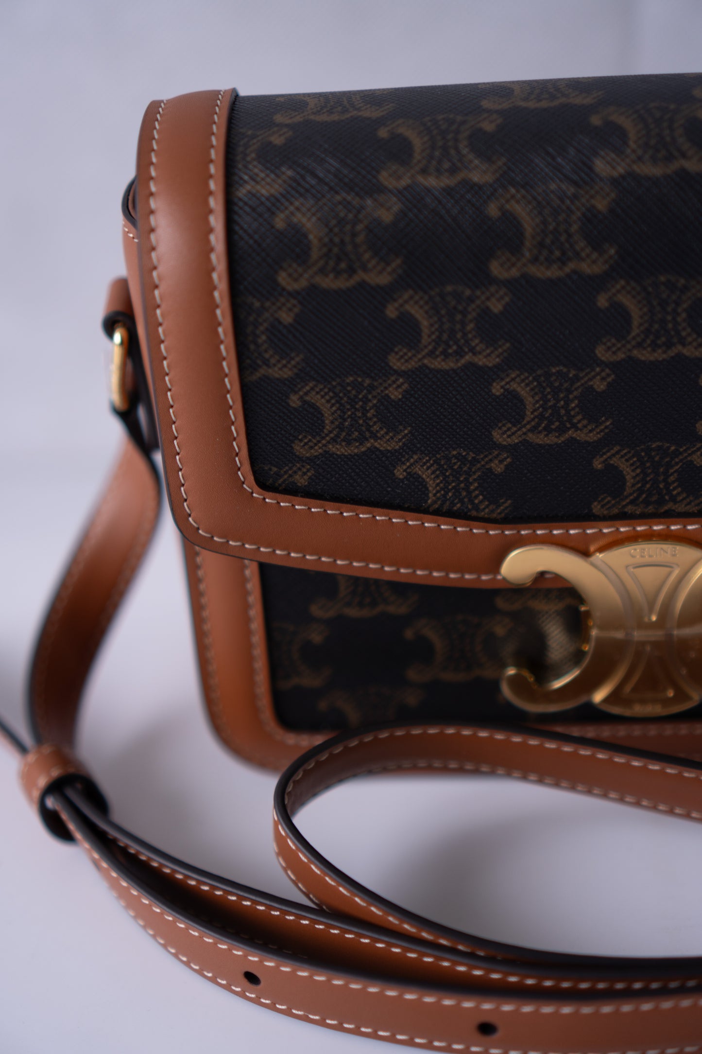 Triomphe Teen Bag – Triomphe Monogram Canvas & Leather