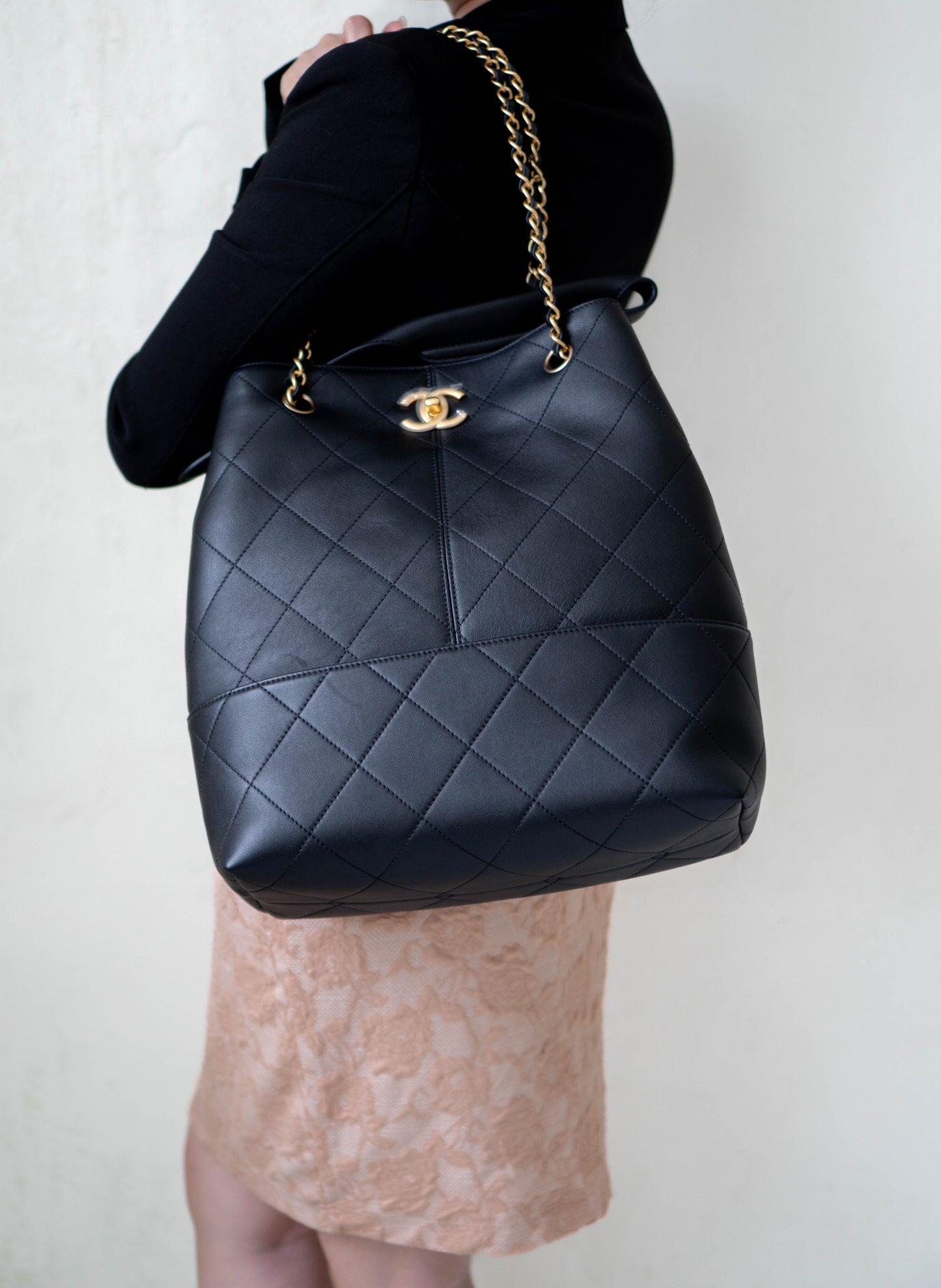 25A Shopping Tote in Durable Lambskin