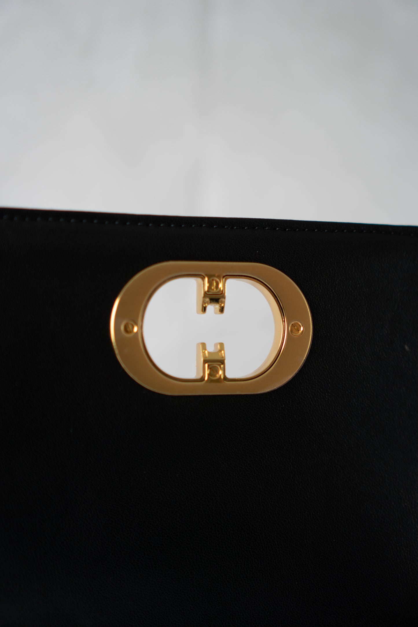 Caro Medium Bag – Black Cannage Calfskin