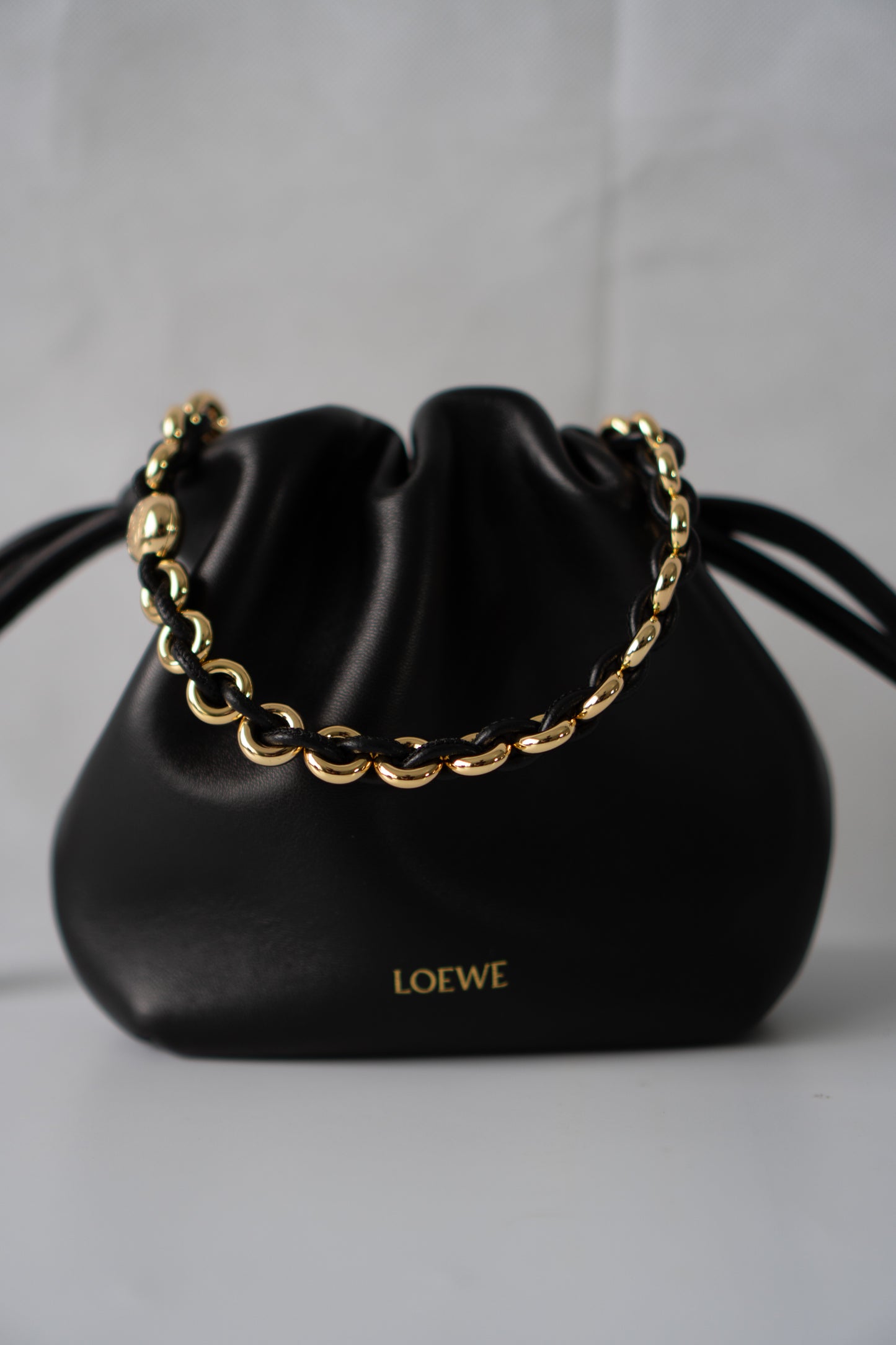 Flamenco Chain Pouch – Black Nappa Calfskin