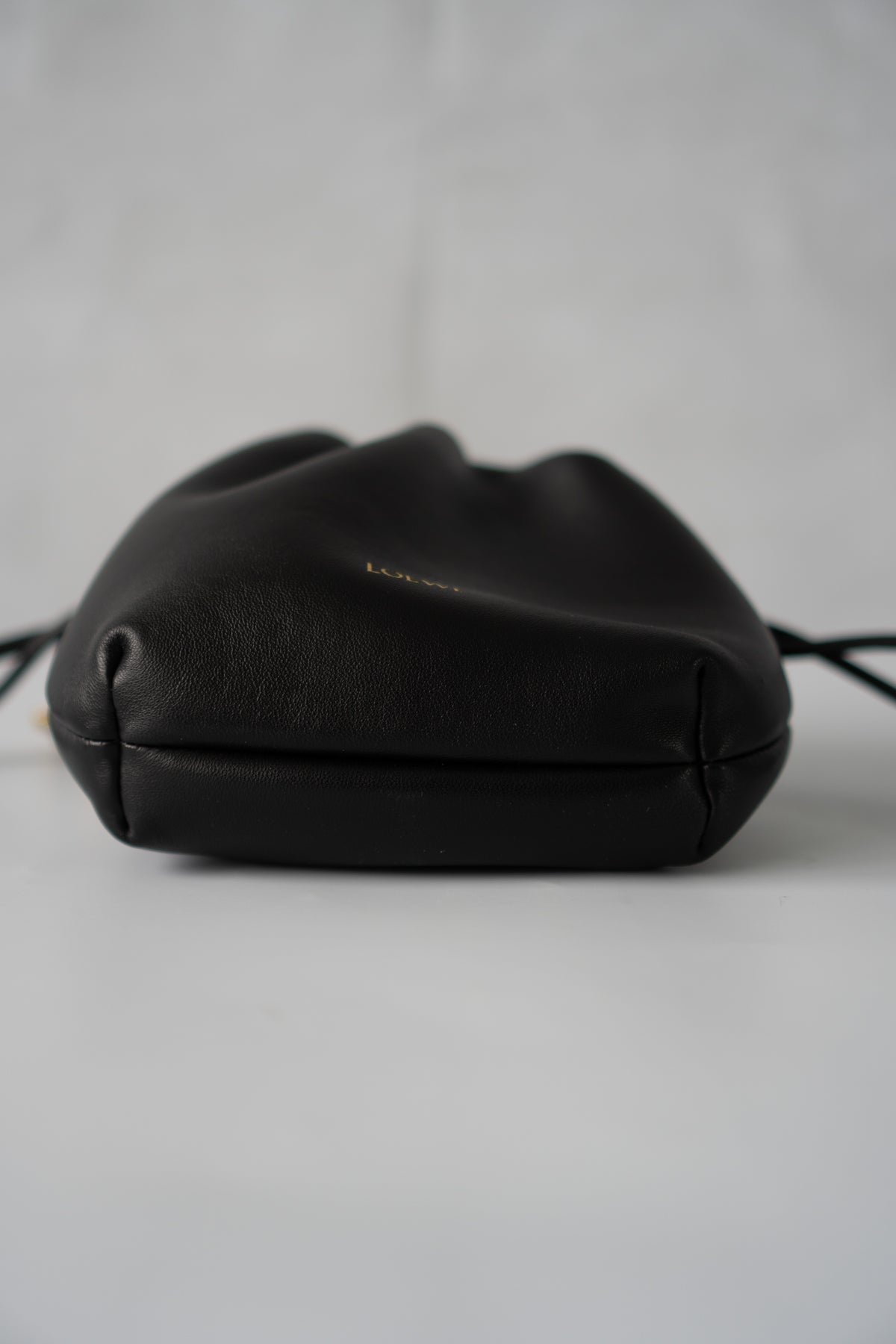 Flamenco Chain Pouch – Black Nappa Calfskin