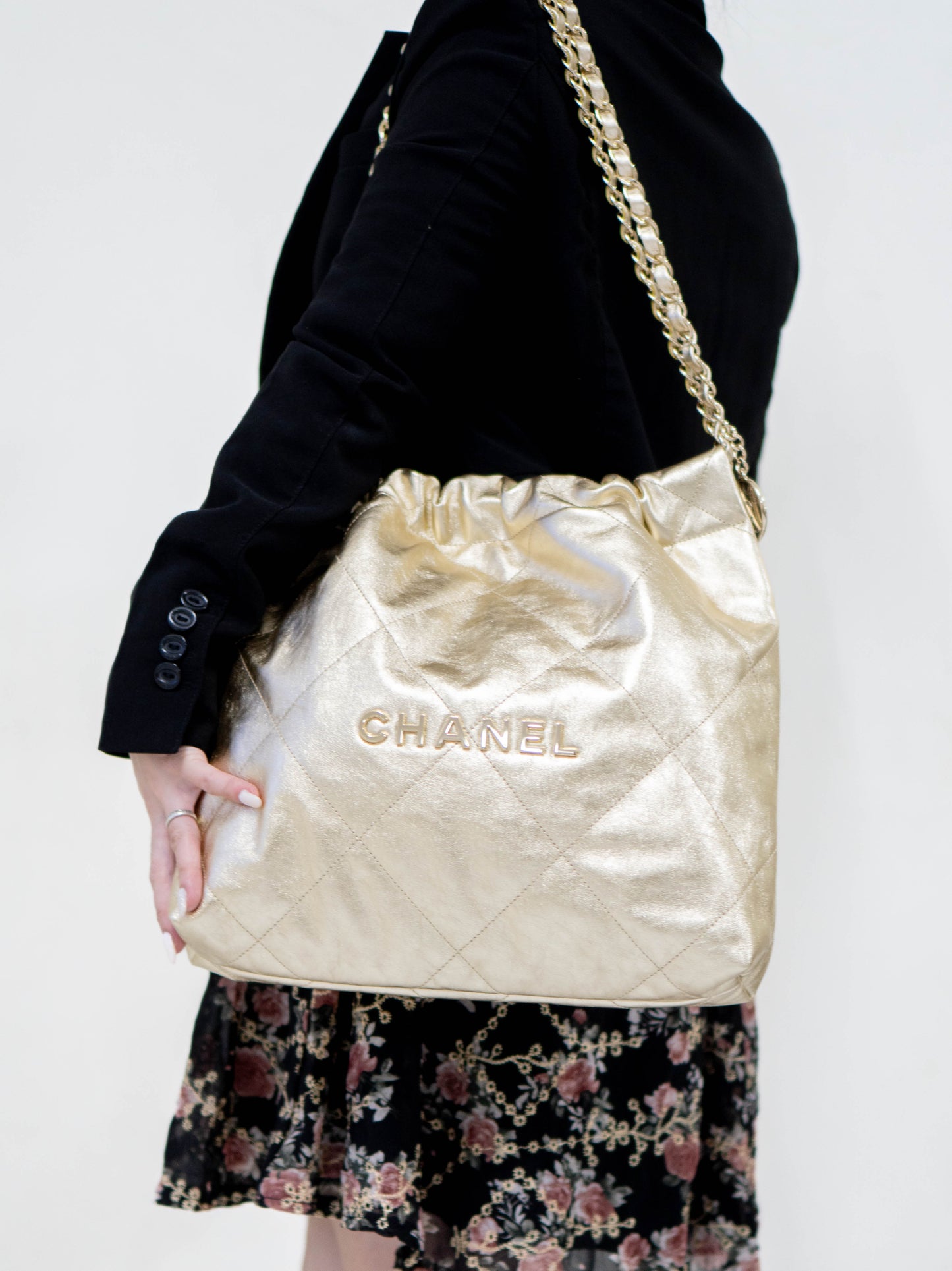 C22 Hobo Style (Small) metallic gold