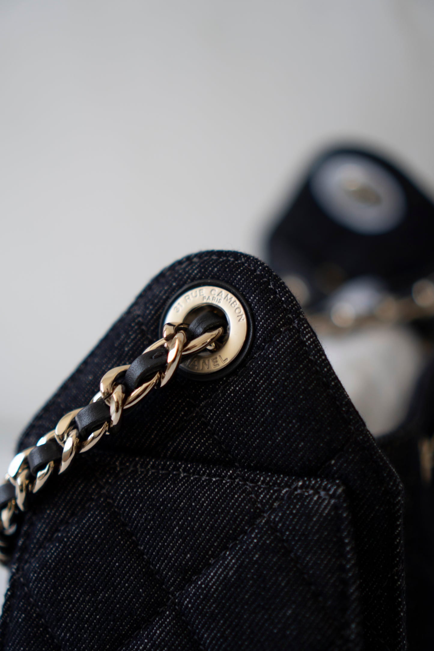C25 Hobo Mini – Washed Denim