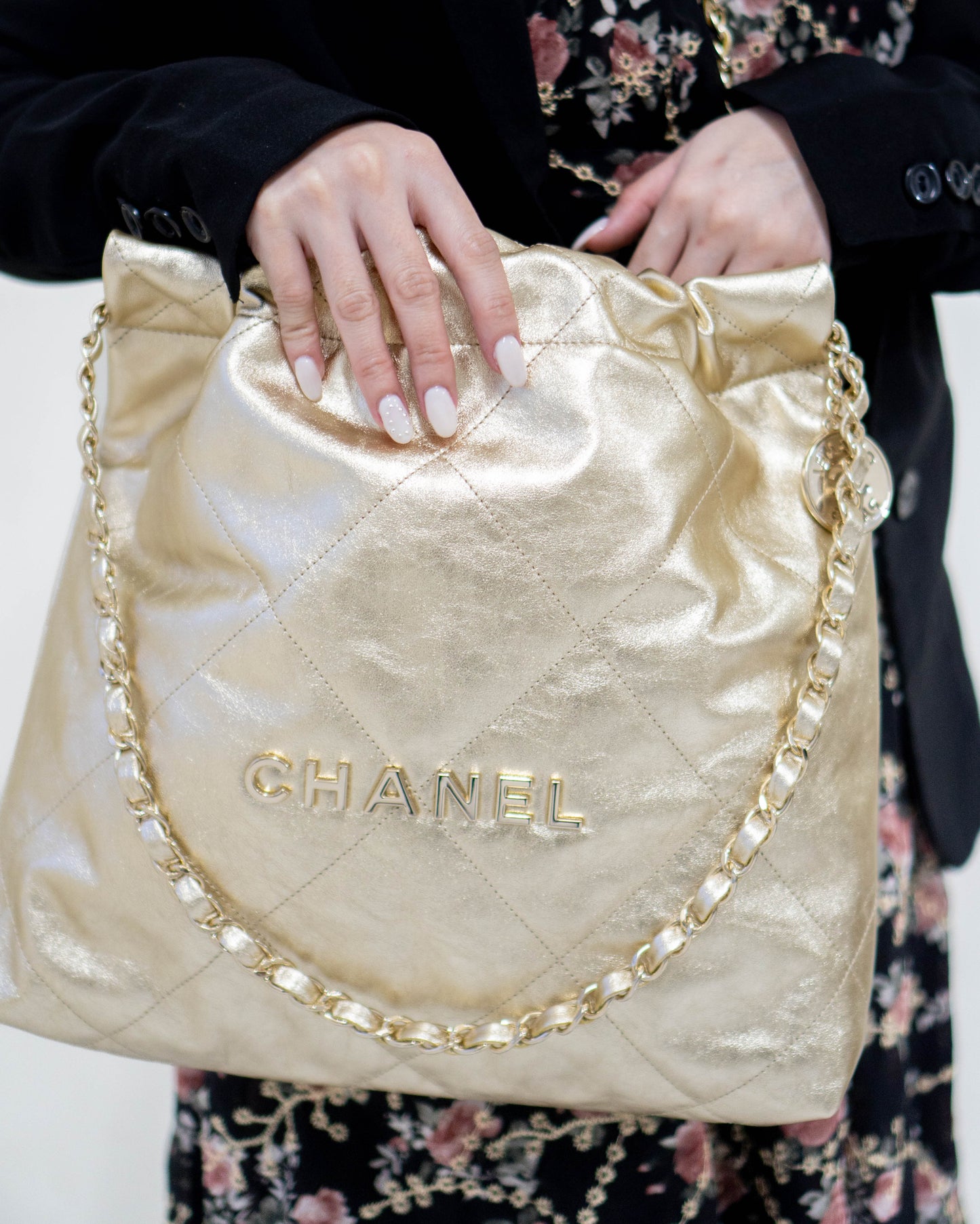 C22 Hobo Style (Small) metallic gold