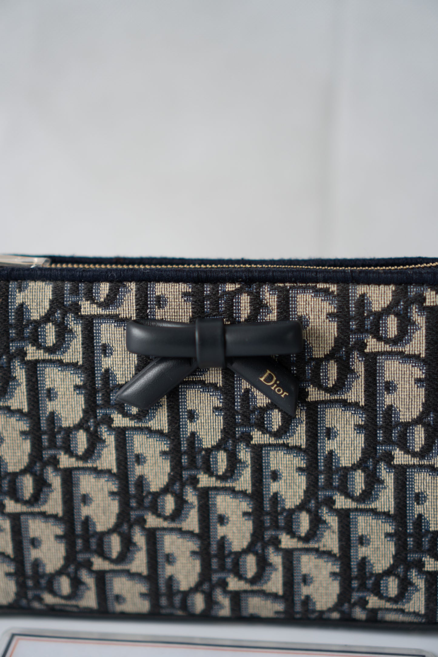 Oblique Chain Wallet (WOC)