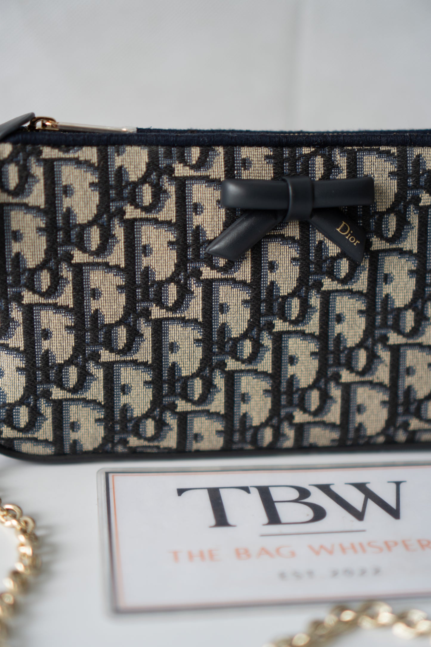 Oblique Chain Wallet (WOC)