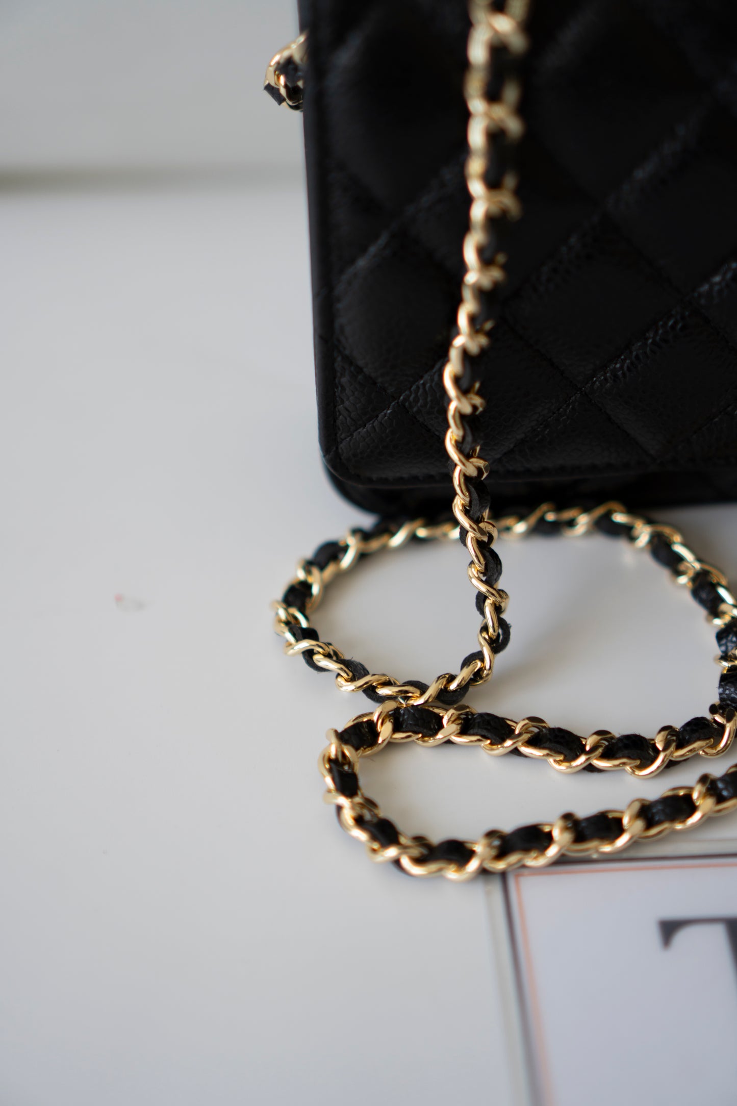 Classic Wallet on Chain (WOC) – Black Caviar GHW
