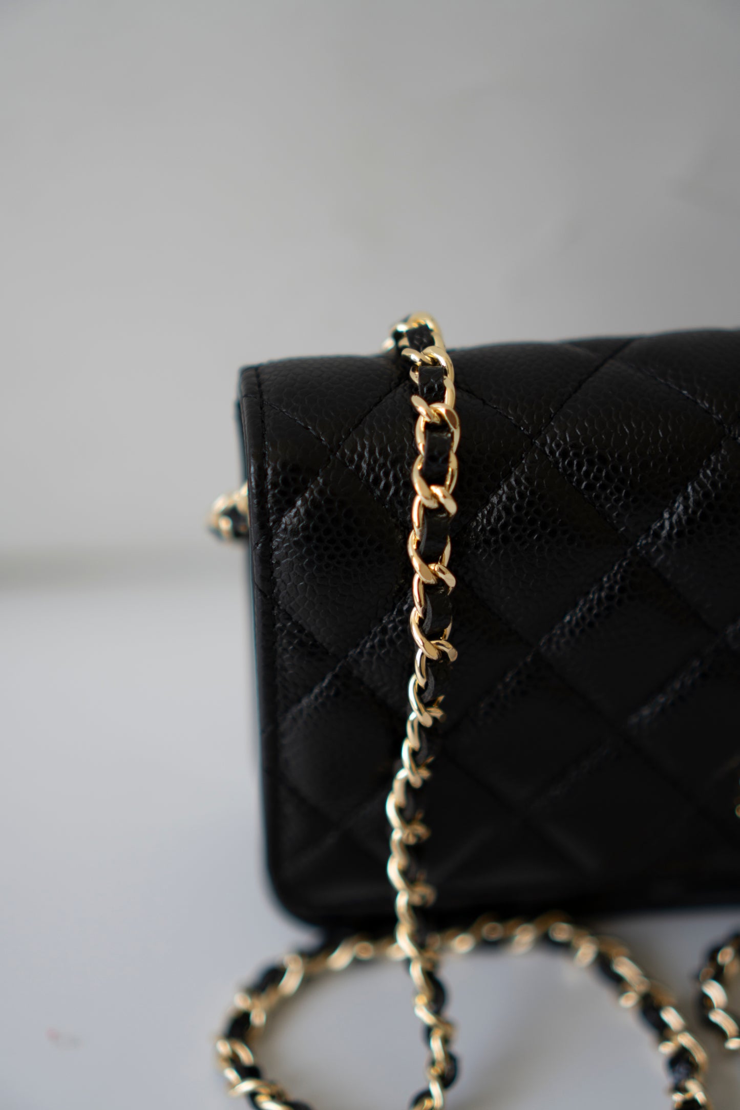 Classic Wallet on Chain (WOC) – Black Caviar GHW