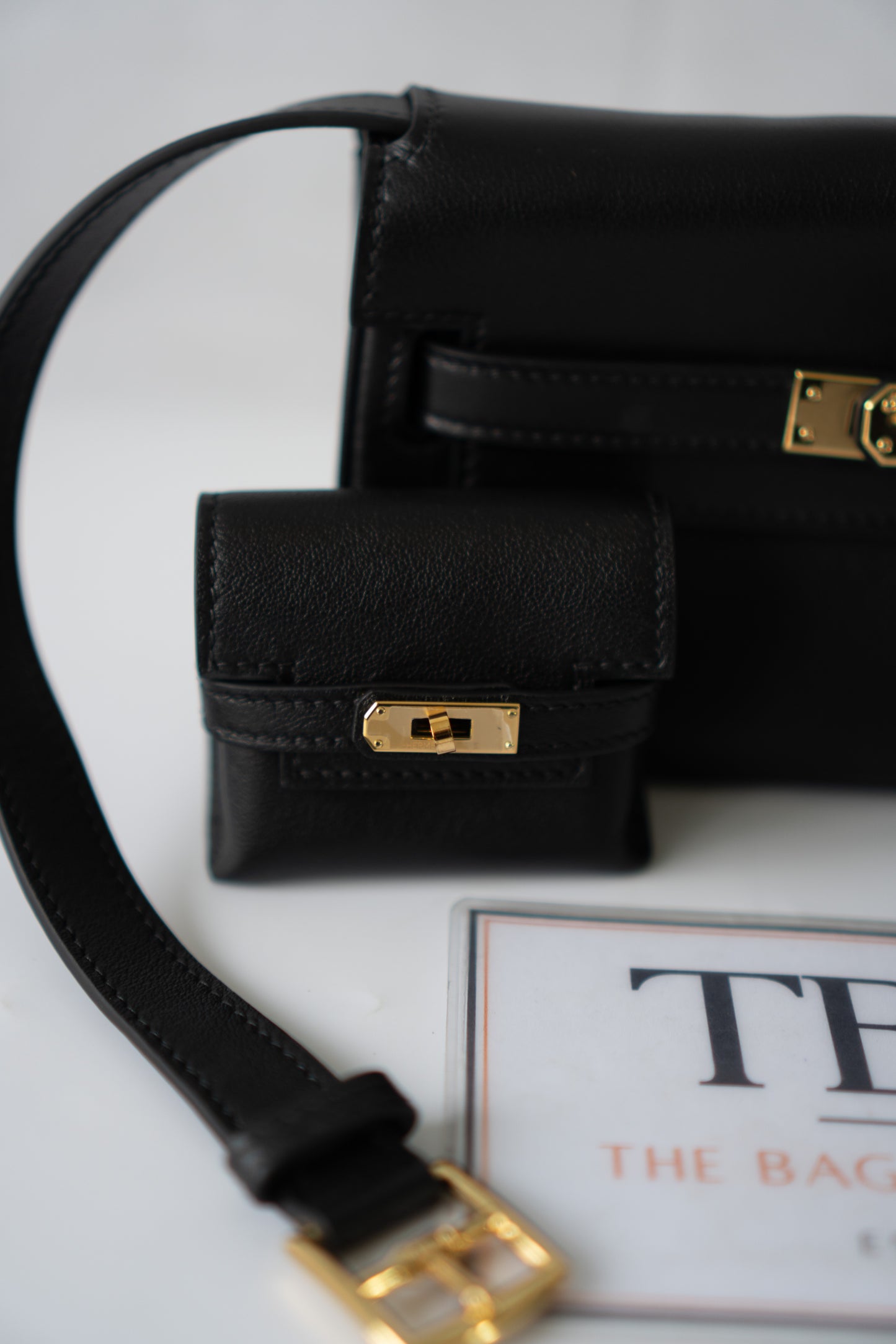 Kelly Moove Bag – Black Swift Leather