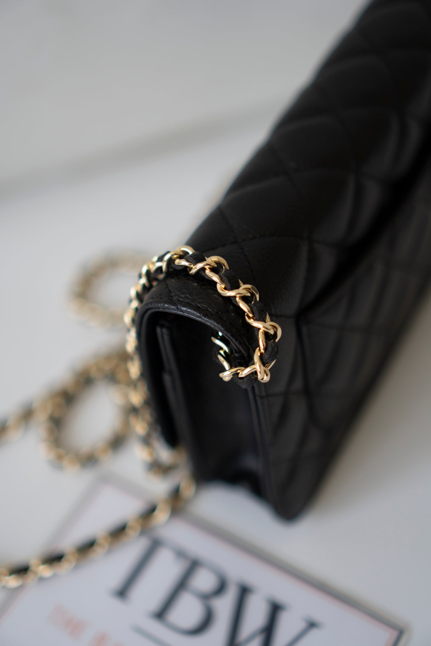 Classic Wallet on Chain (WOC) – Black Caviar GHW