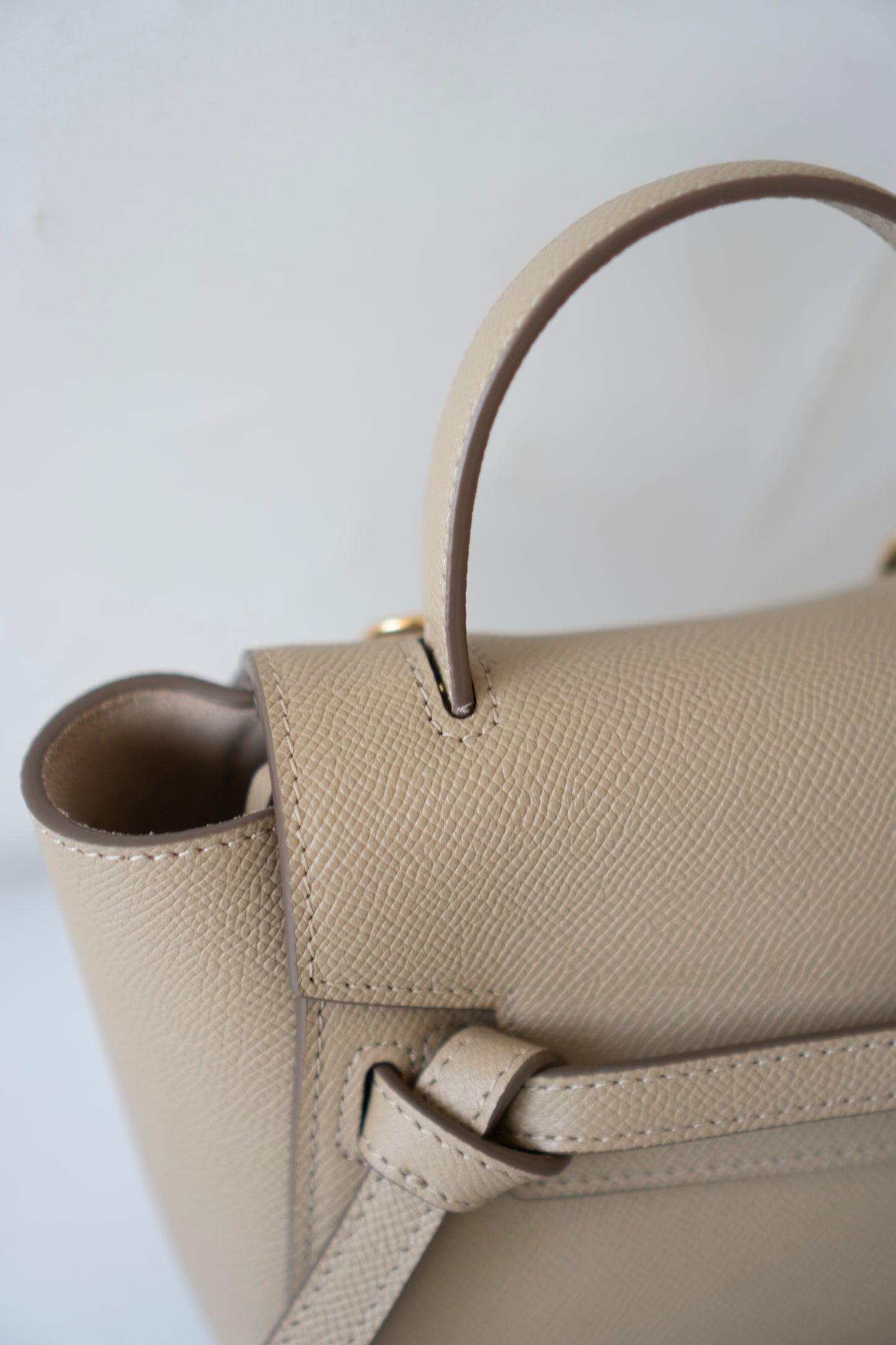 Nano Belt Bag – Light Taupe Calfskin