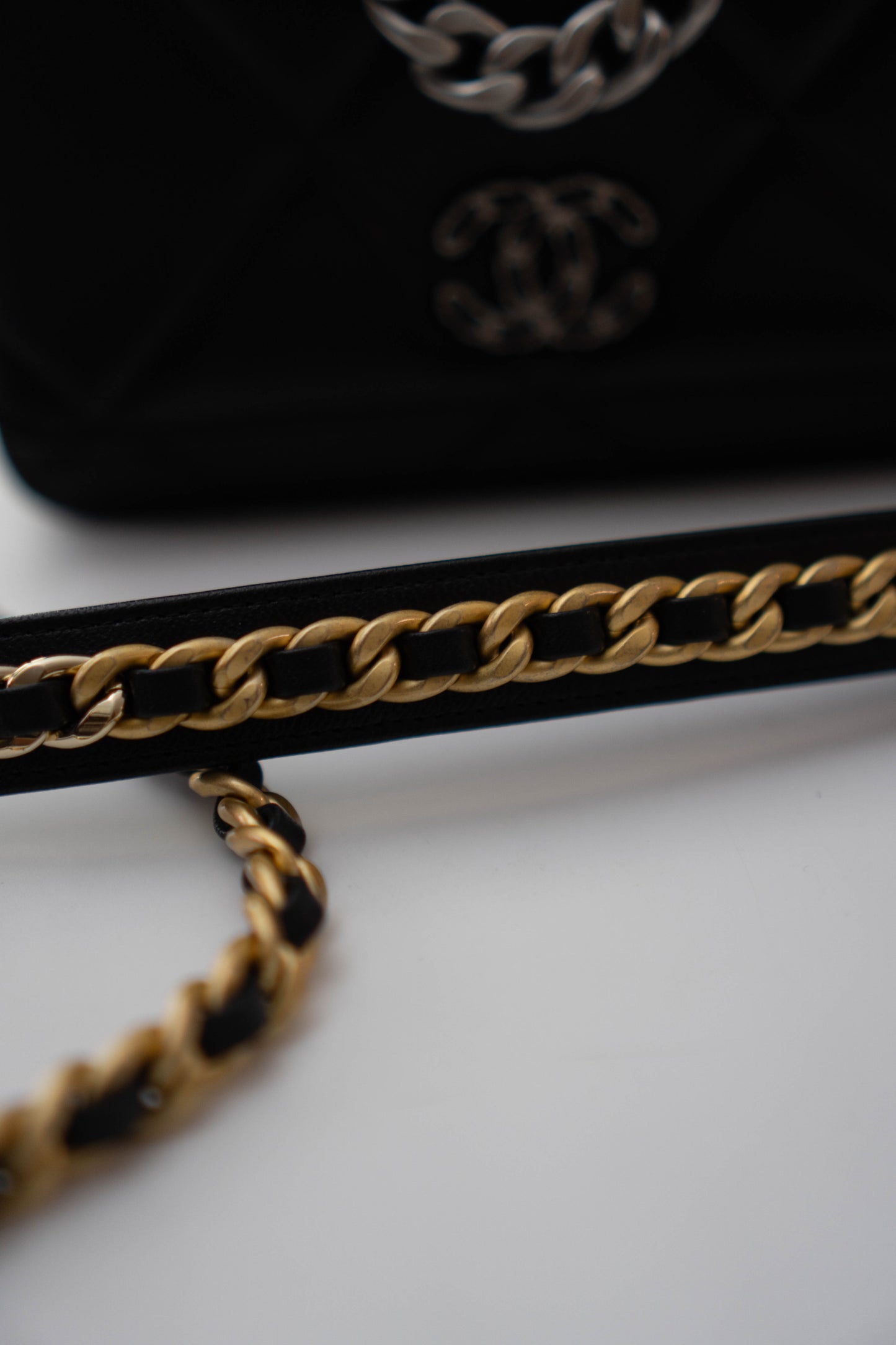 C19 Wallet on Chain (WOC)