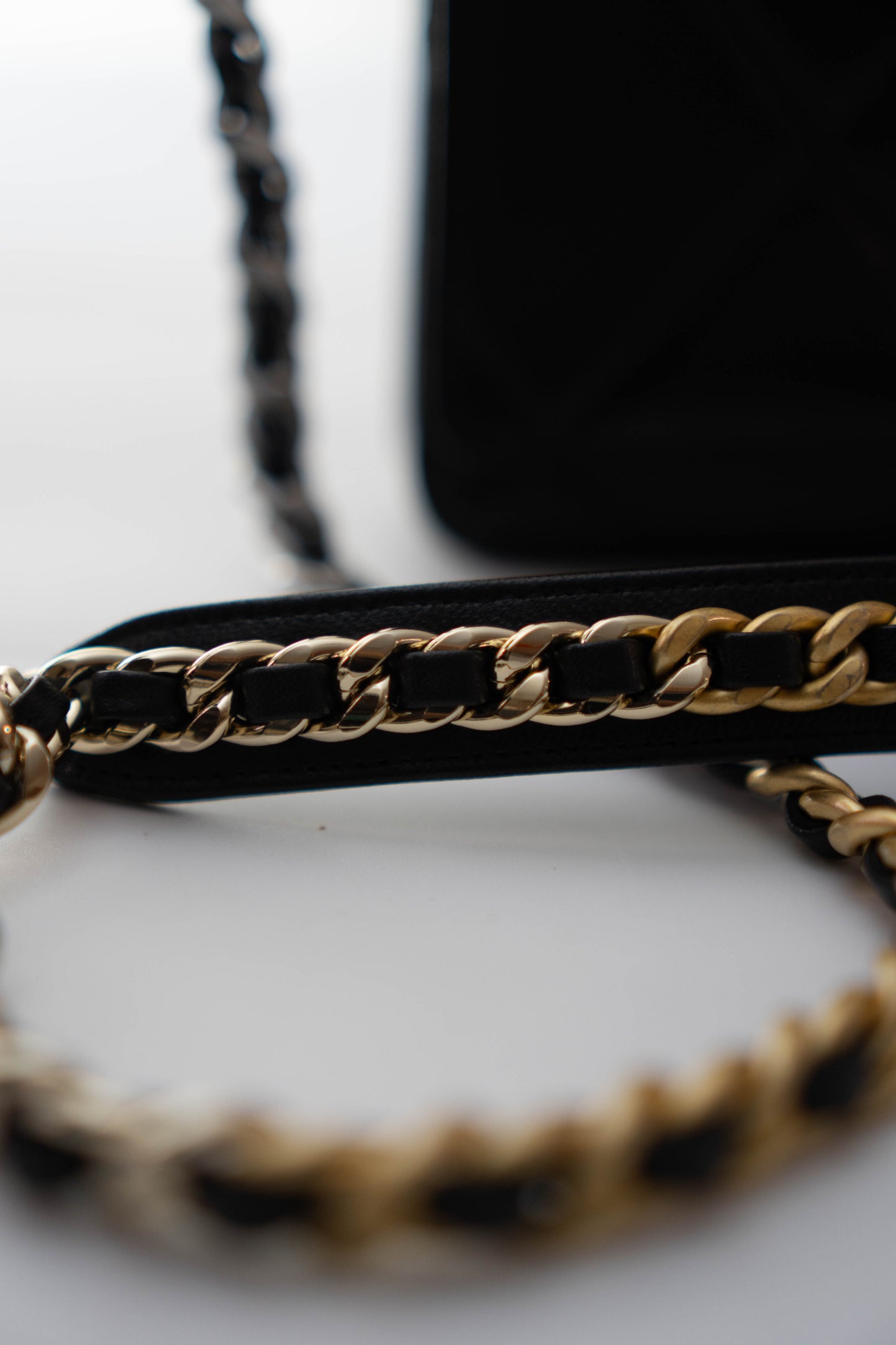 C19 Wallet on Chain (WOC)