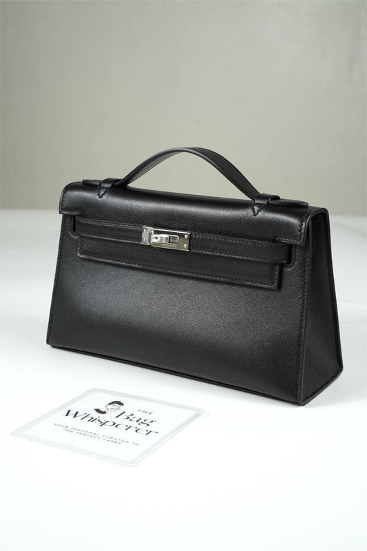 KL Pochette in Noir Swift leather