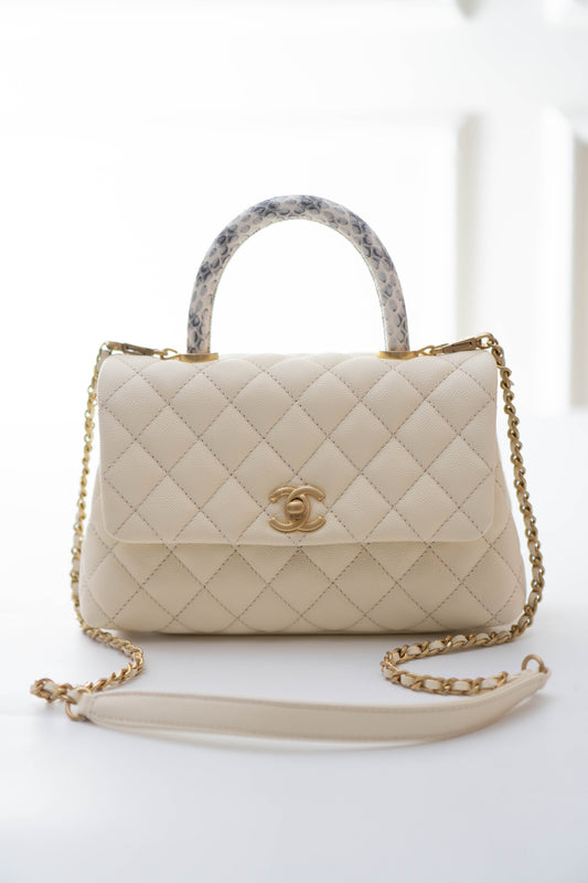 Coco Handle in Ivory or Cream Caviar Leather