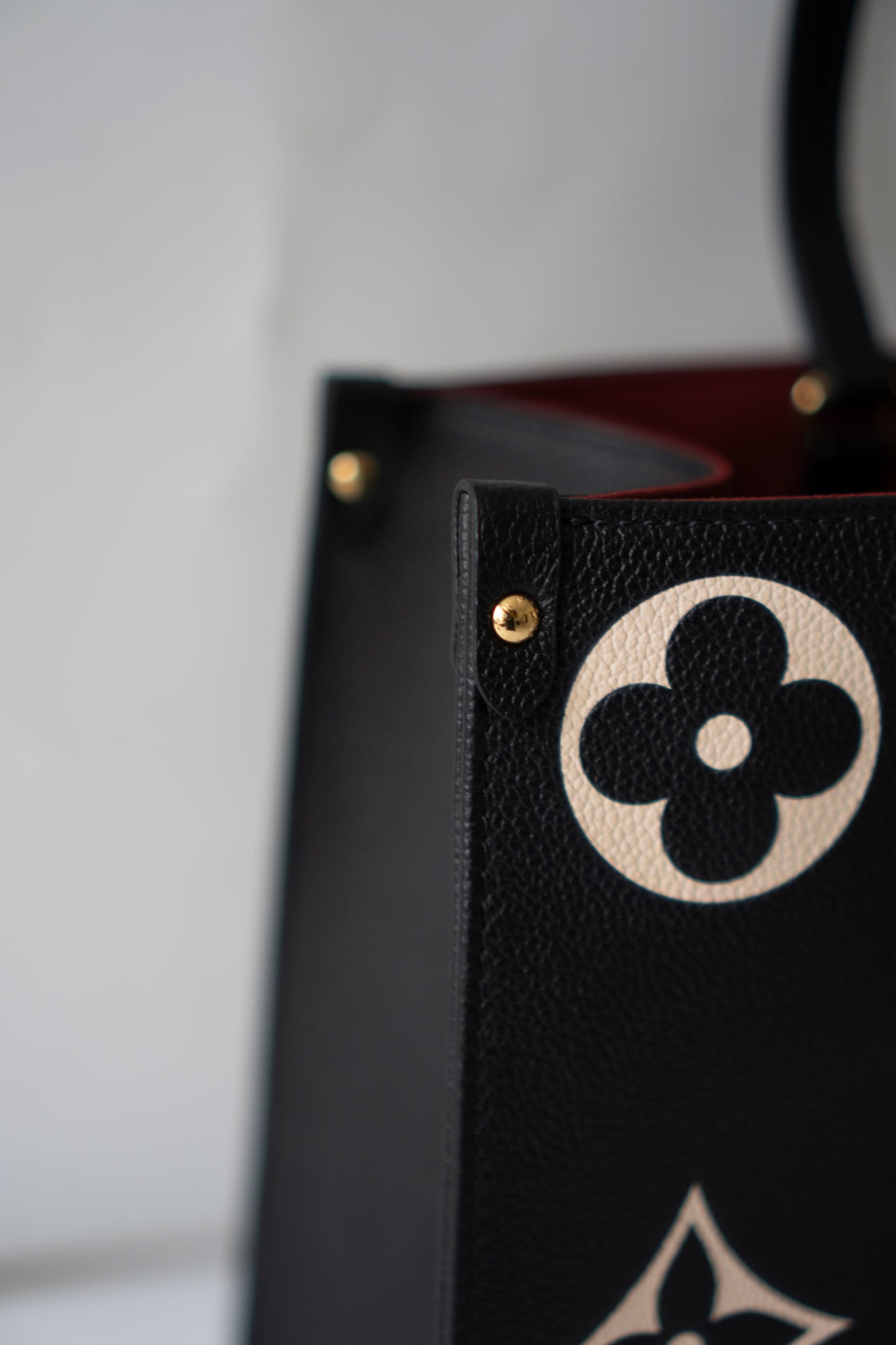 OnTheGo MM – Black Bicolor Empreinte