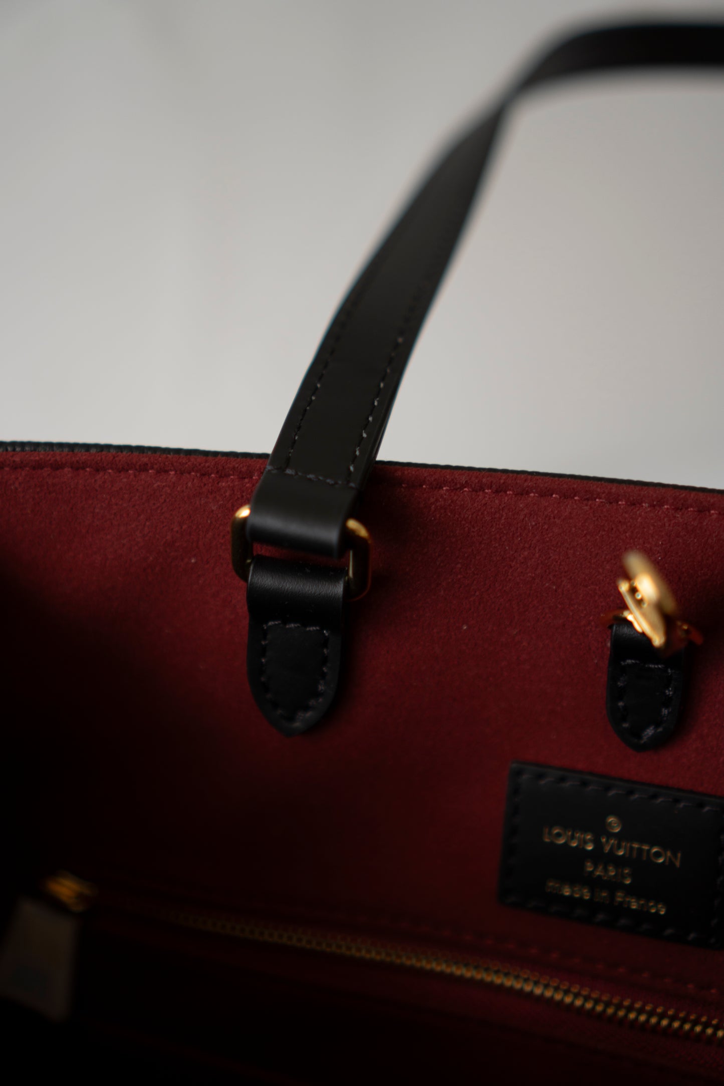 OnTheGo MM – Black Bicolor Empreinte