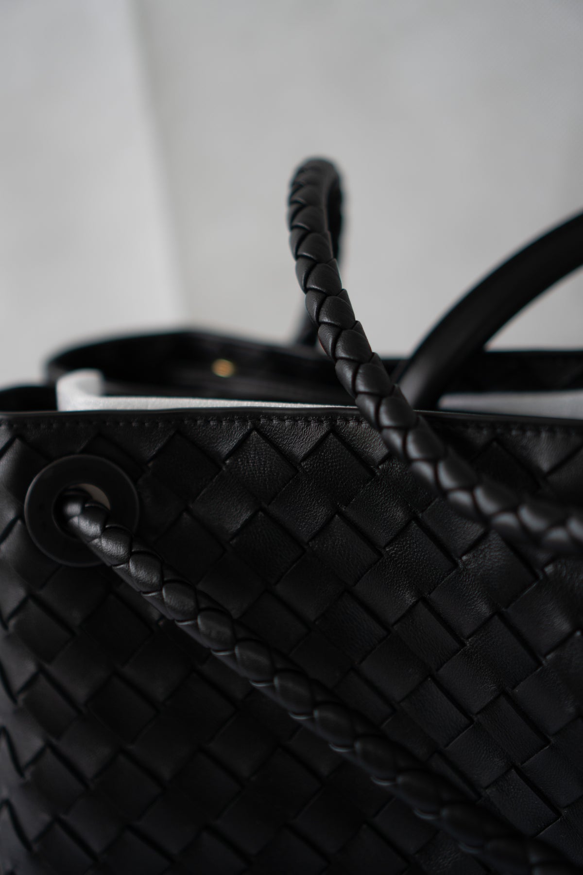 Large Andiamo – Black Leather