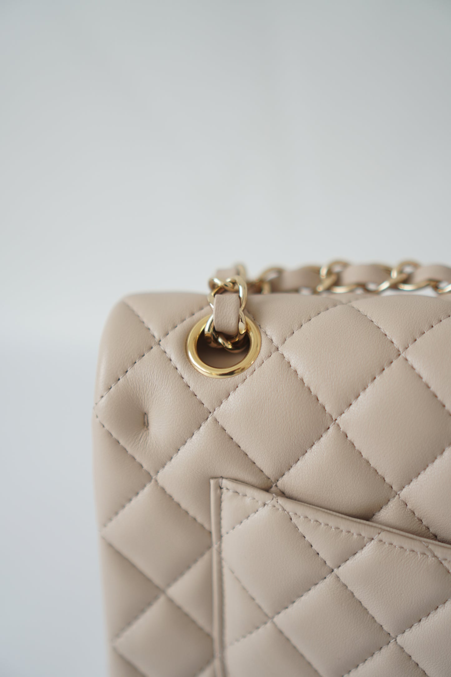 Classic Flap Small – Beige Lambskin with Gold Hardware