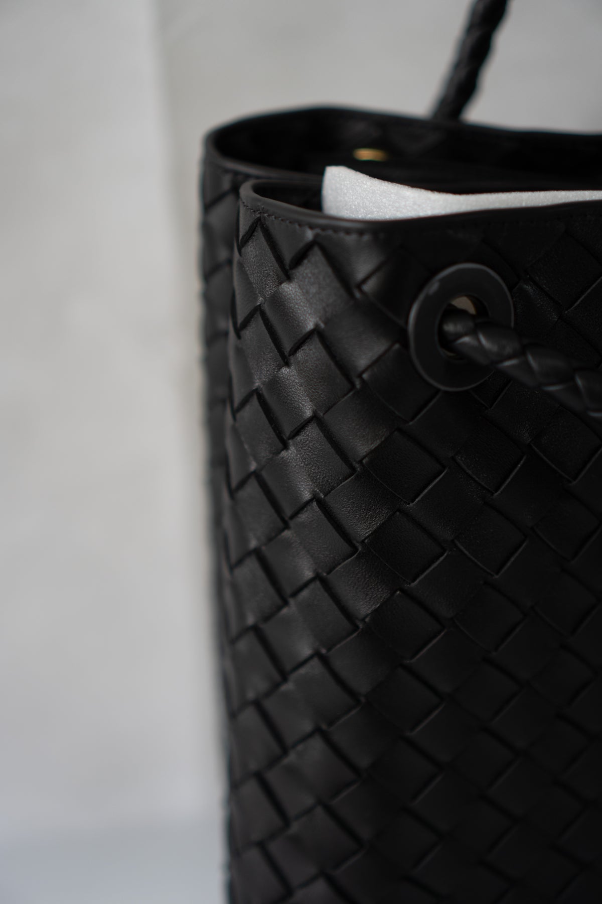 Large Andiamo – Black Leather