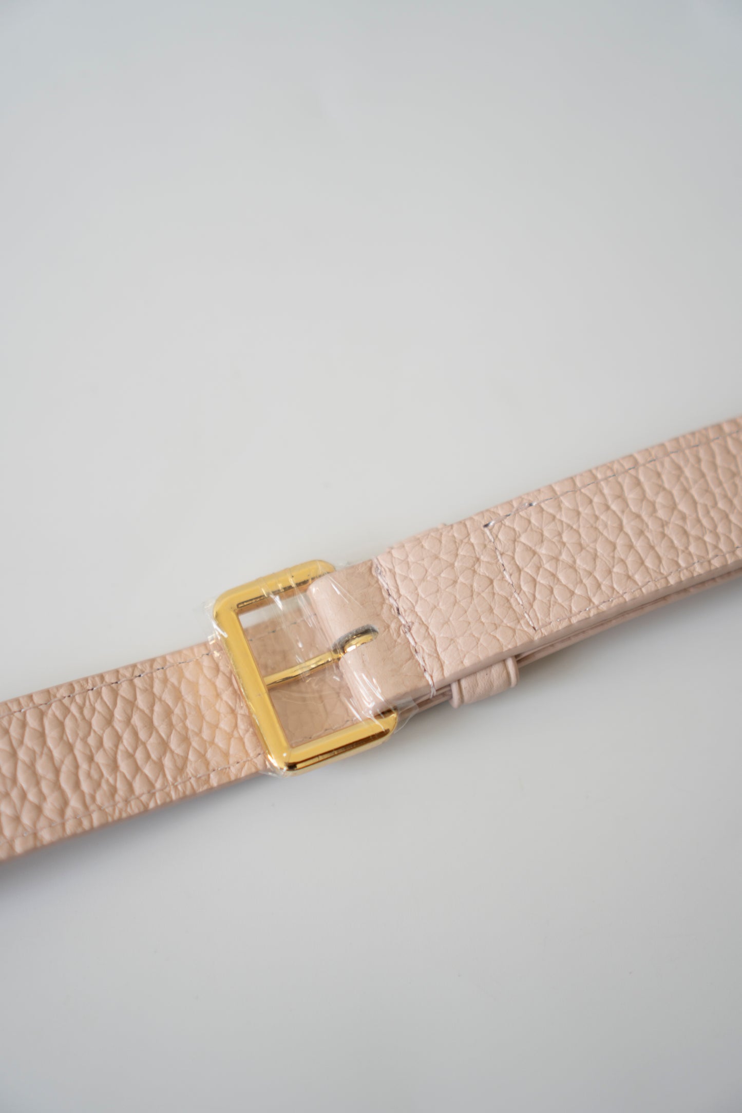 Capucines BB – Rose Jasmin in Taurillon Leather