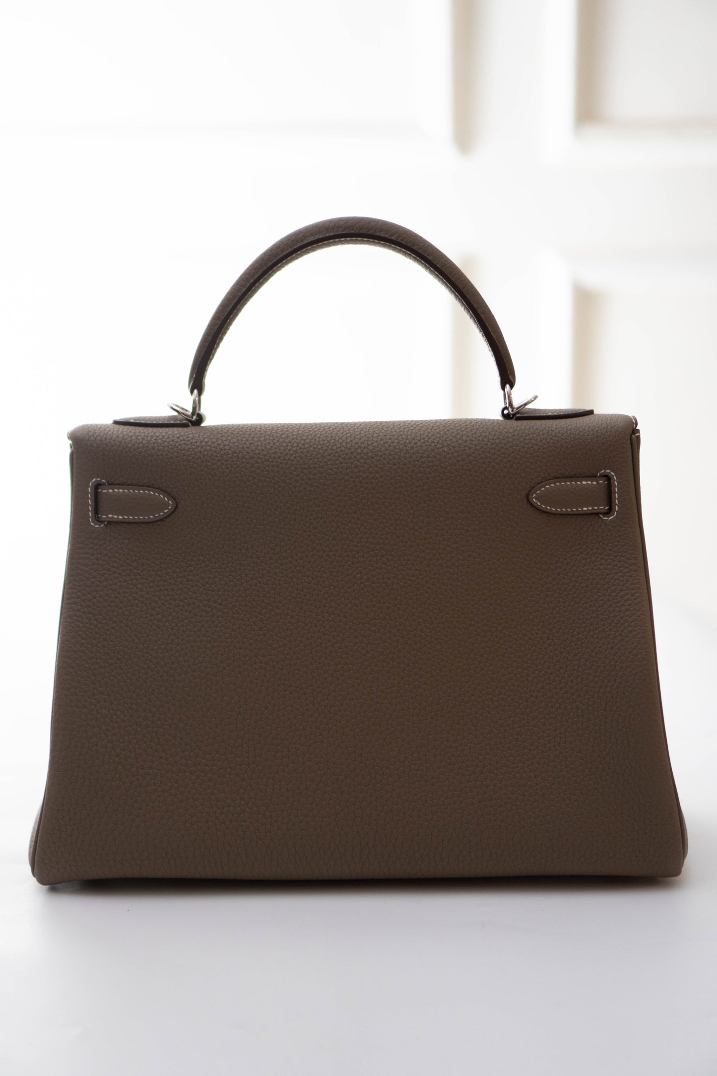 KL Retourne 32 in Etoupe Togo leather