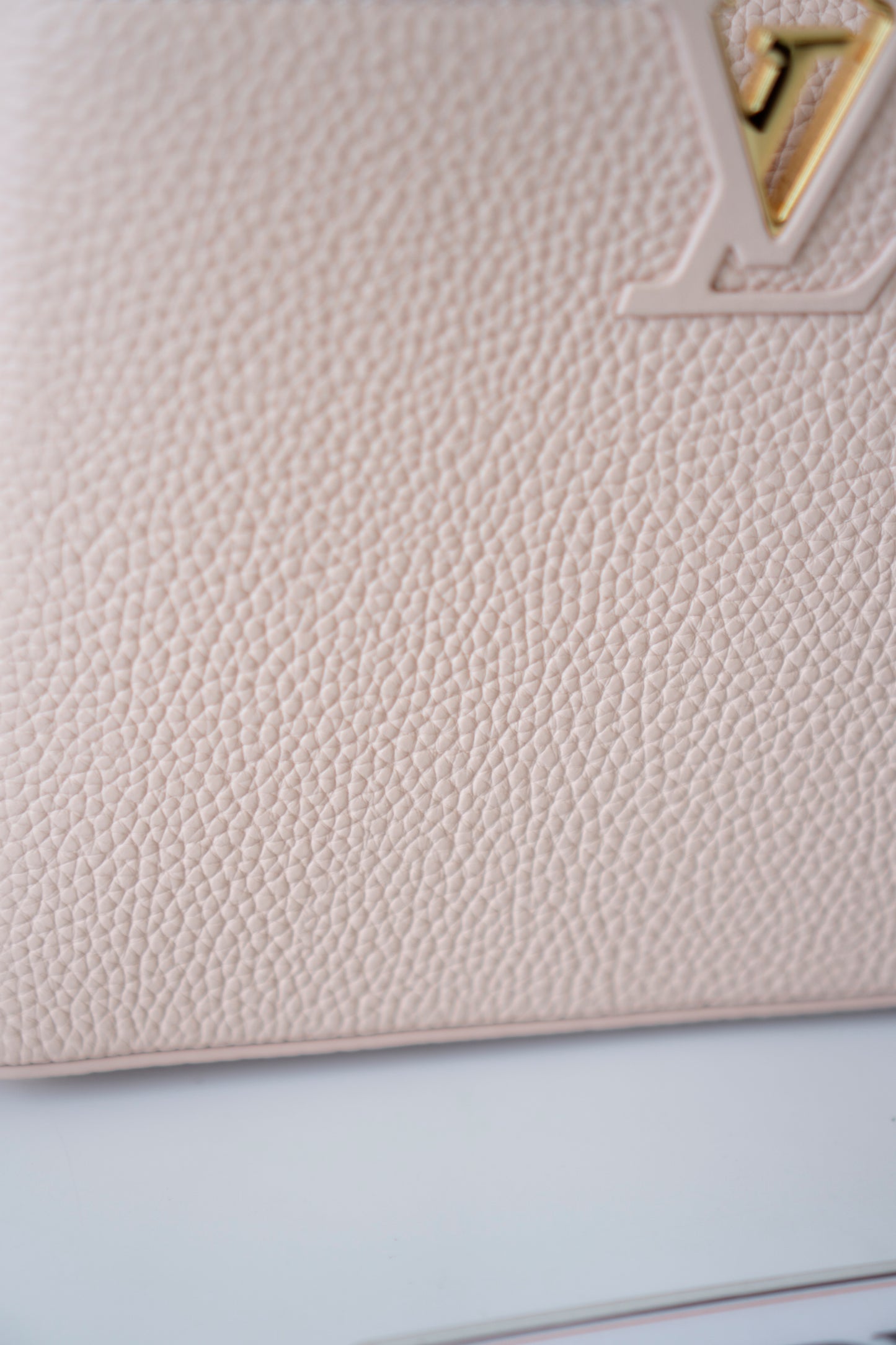 Capucines BB – Rose Jasmin in Taurillon Leather