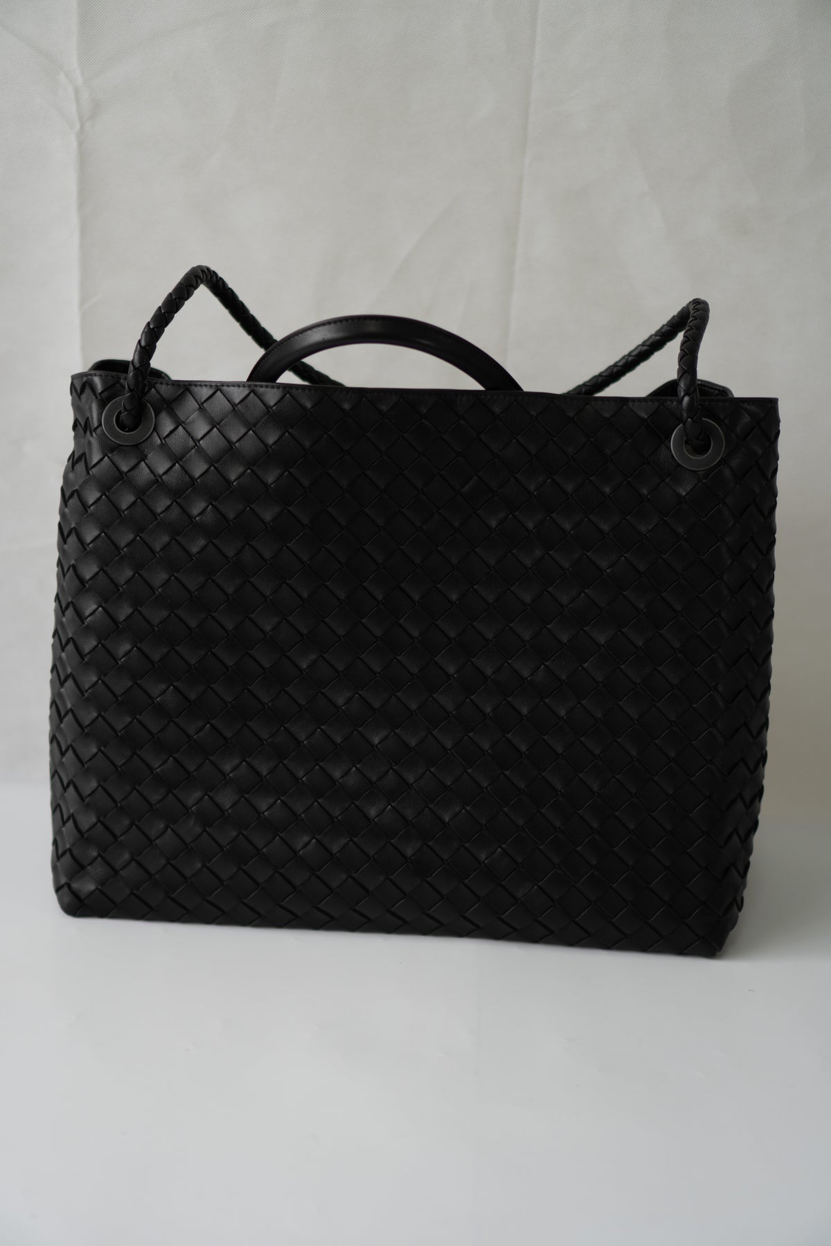 Large Andiamo – Black Leather
