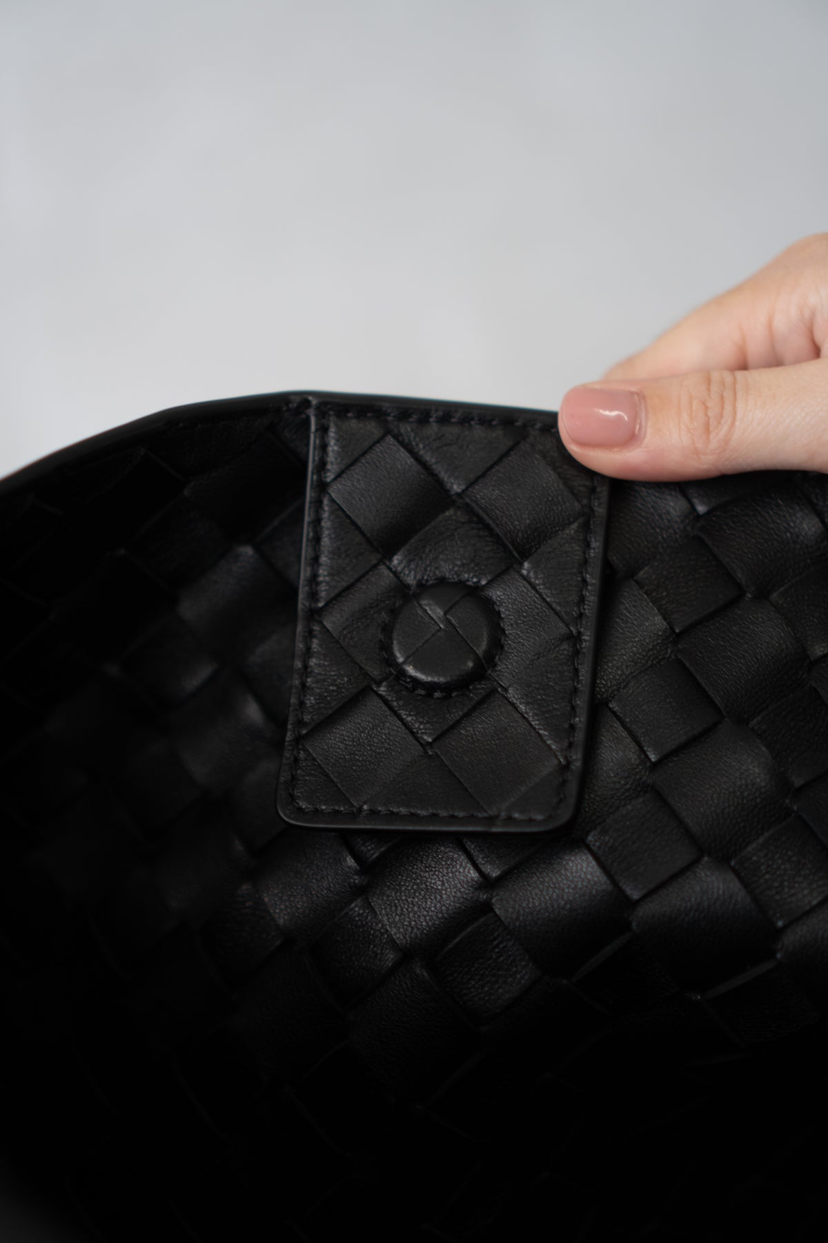 Large Andiamo – Black Leather