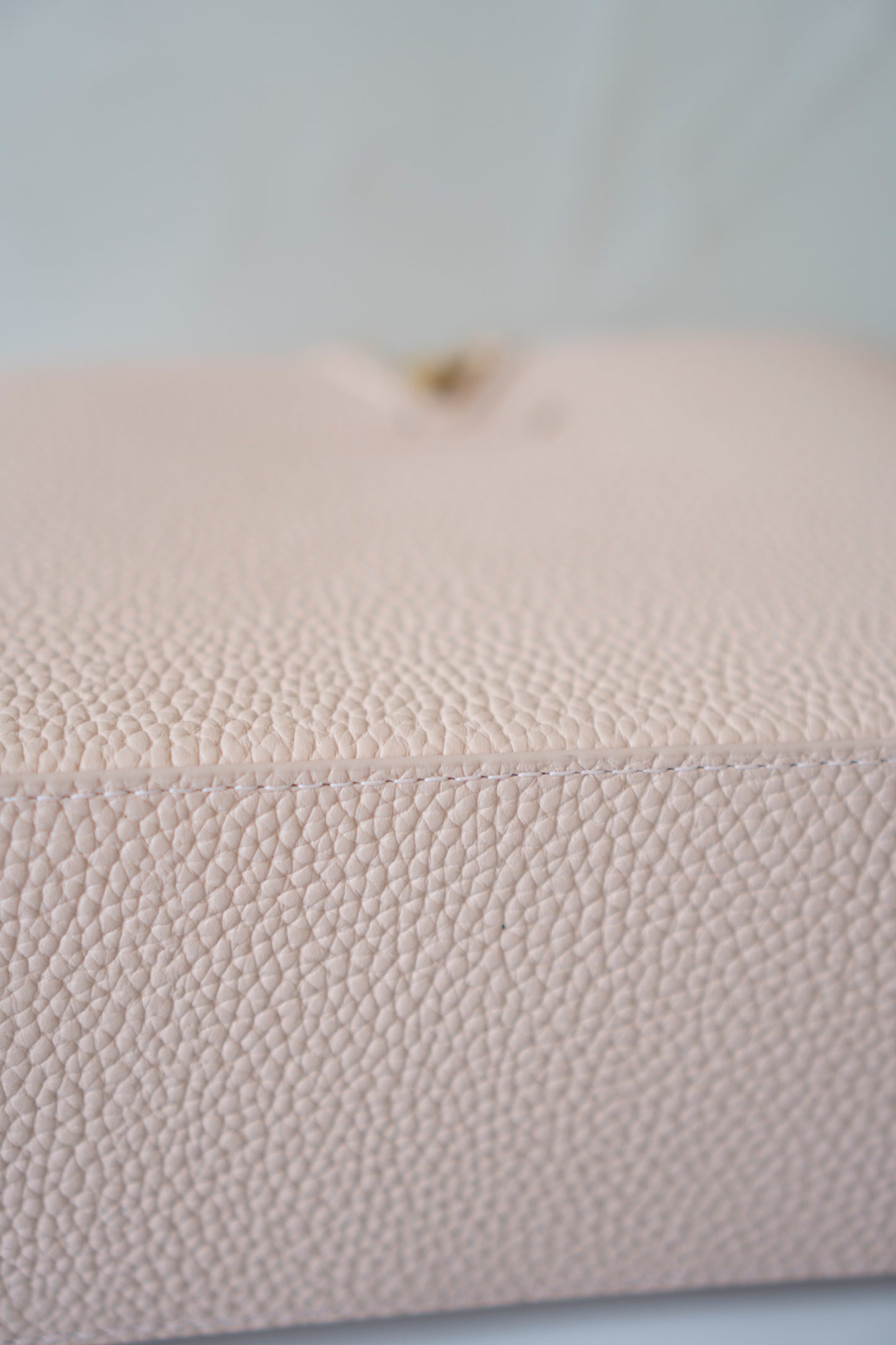 Capucines BB – Rose Jasmin in Taurillon Leather