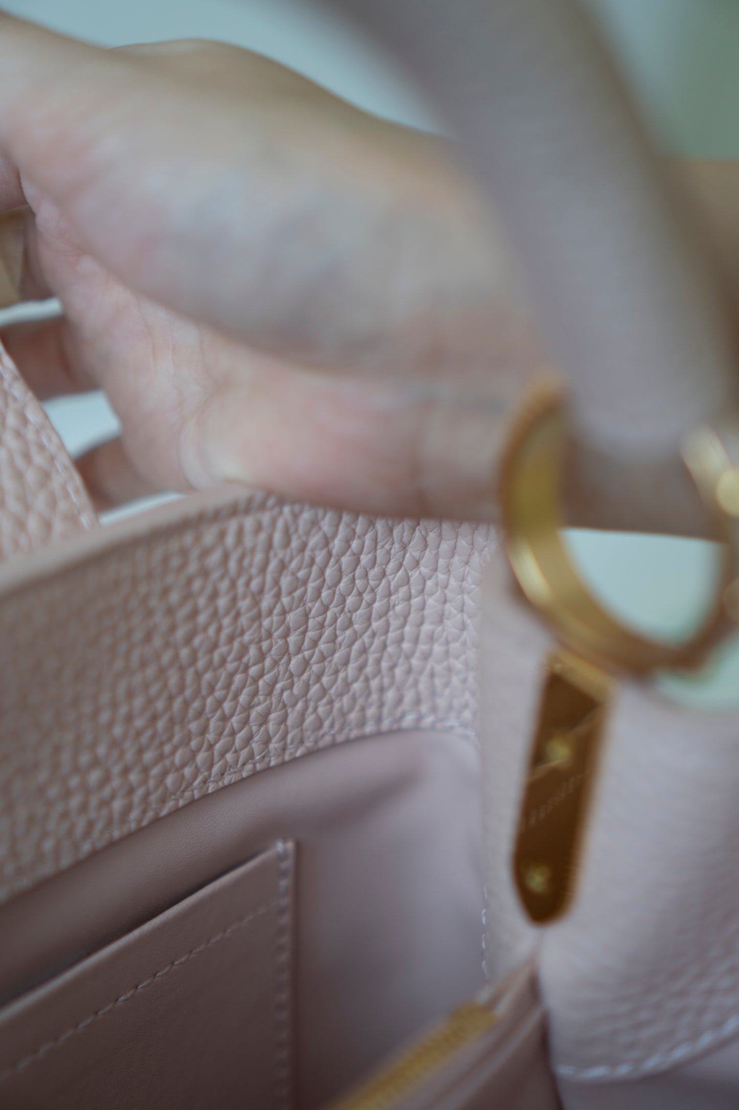 Capucines BB – Rose Jasmin in Taurillon Leather