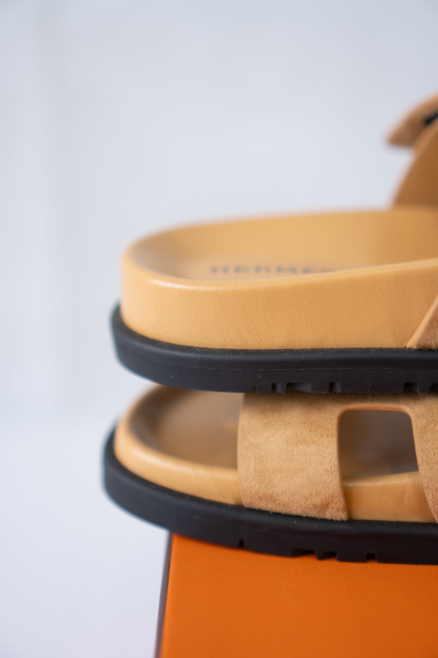 Chypre Sandal – Suede Camel