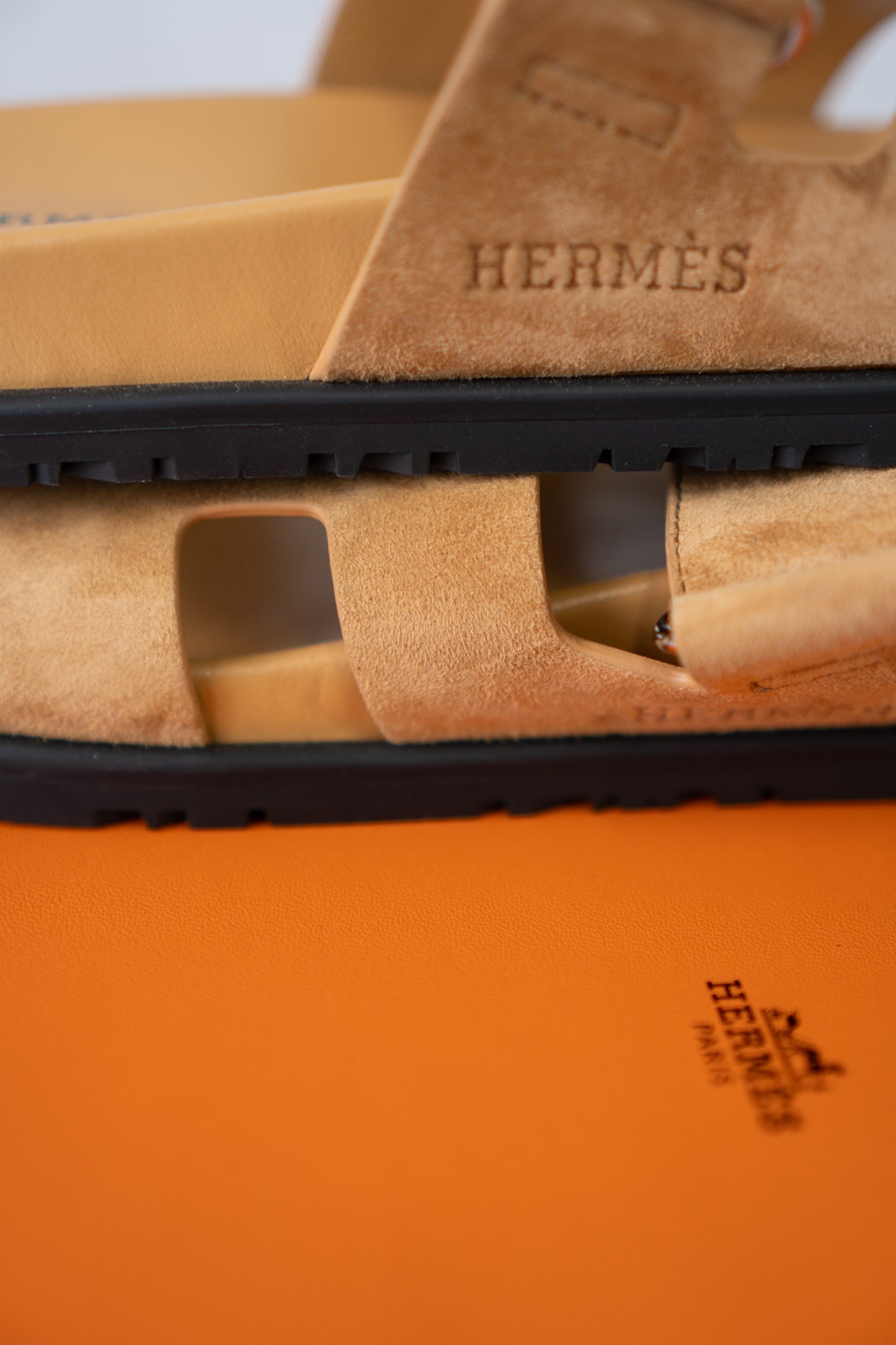 Chypre Sandal – Suede Camel