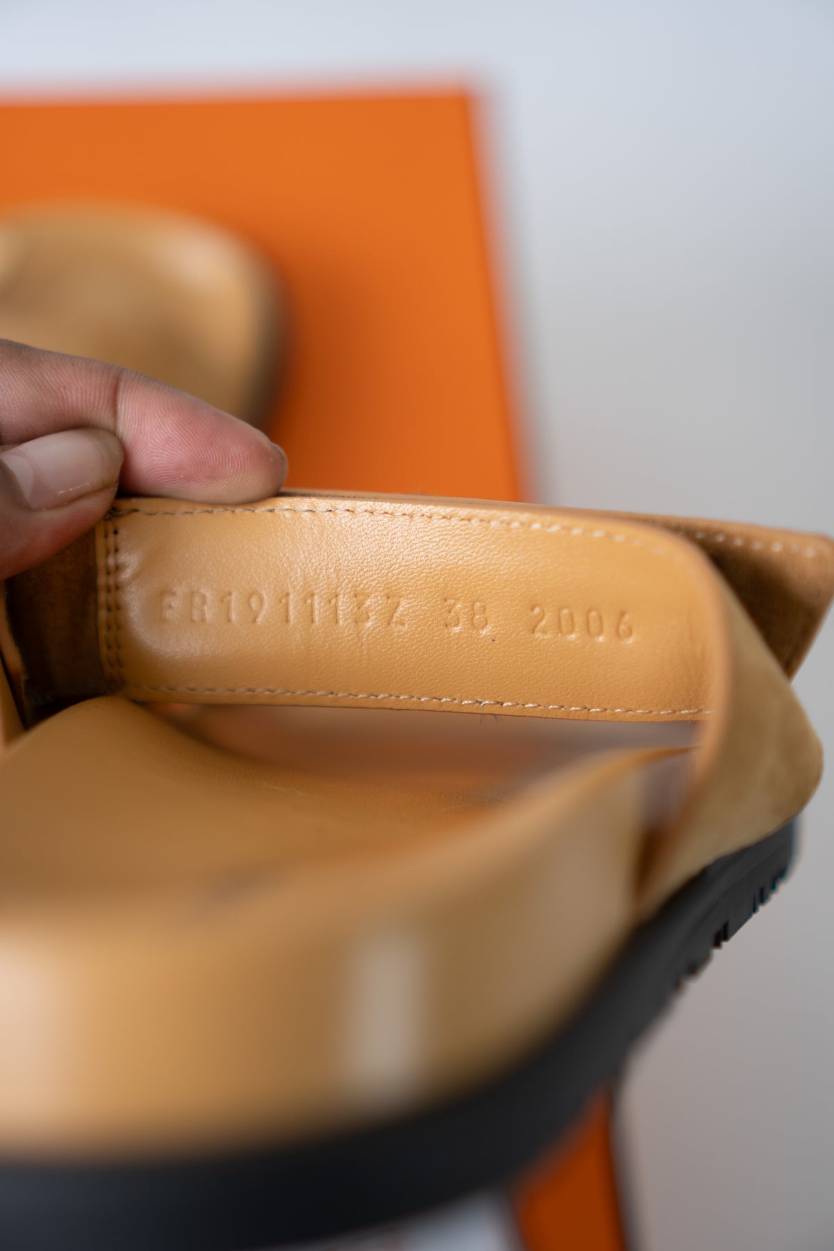 Chypre Sandal – Suede Camel