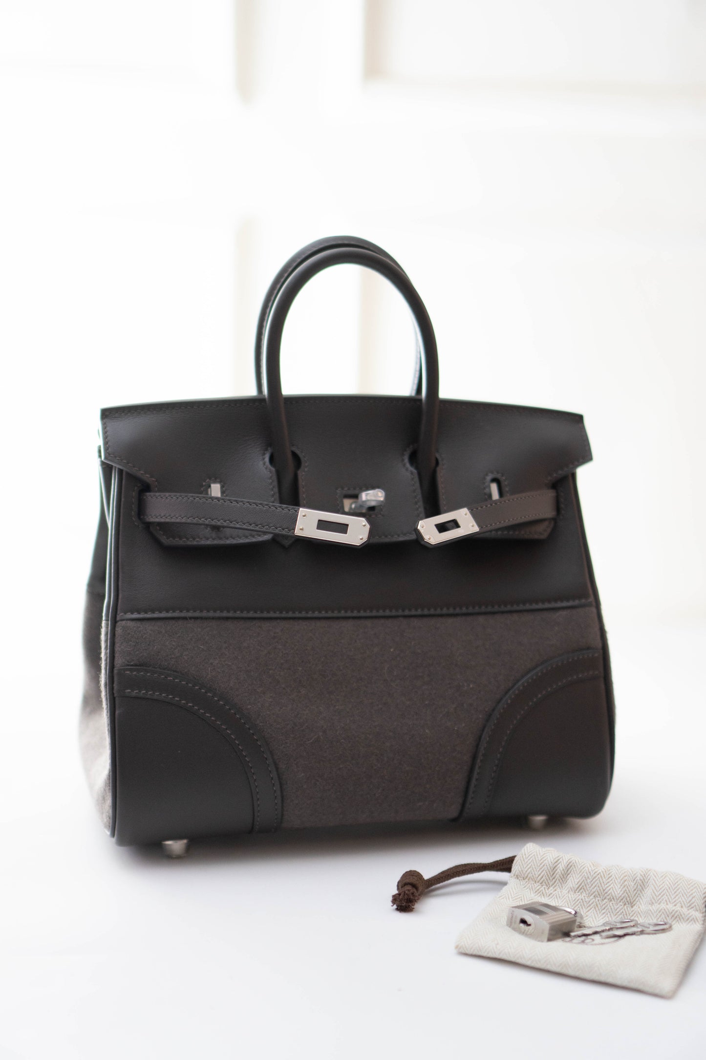 Limited edition BK 25 Go Team bag