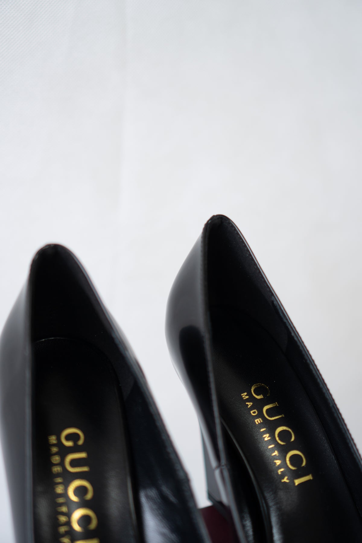 Signora Horsebit Leather Pumps – Black