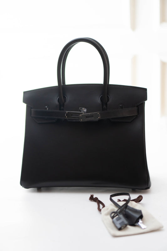 BK 30 So Black in Box Calf leather